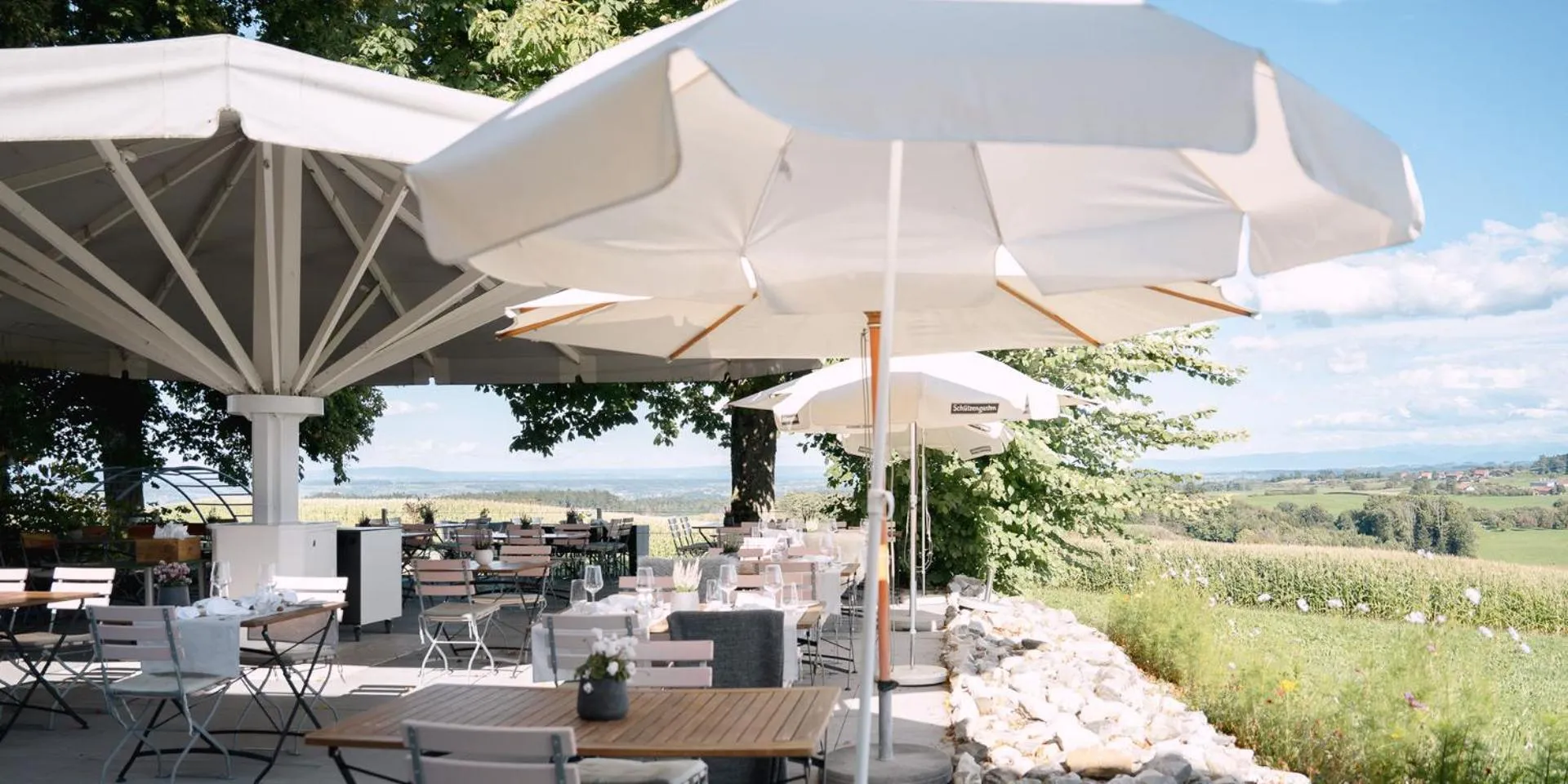 Restaurant/places to eat in Hotel & Restaurant Nollen