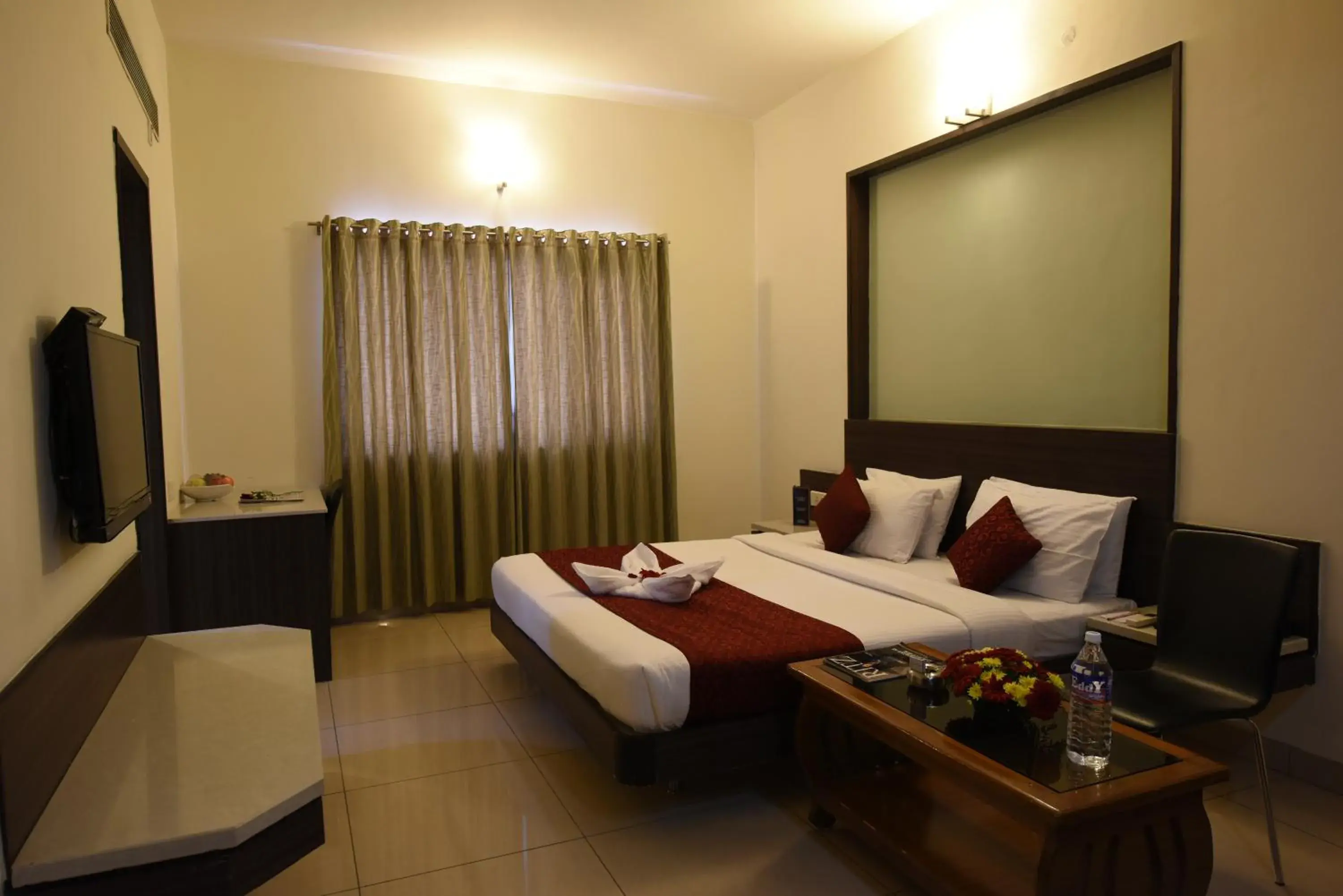 Standard Double Room - single occupancy in Hotel LandmarK Coimbatore Standard Double Room - single occupancy in Hotel LandmarK Coimbatore