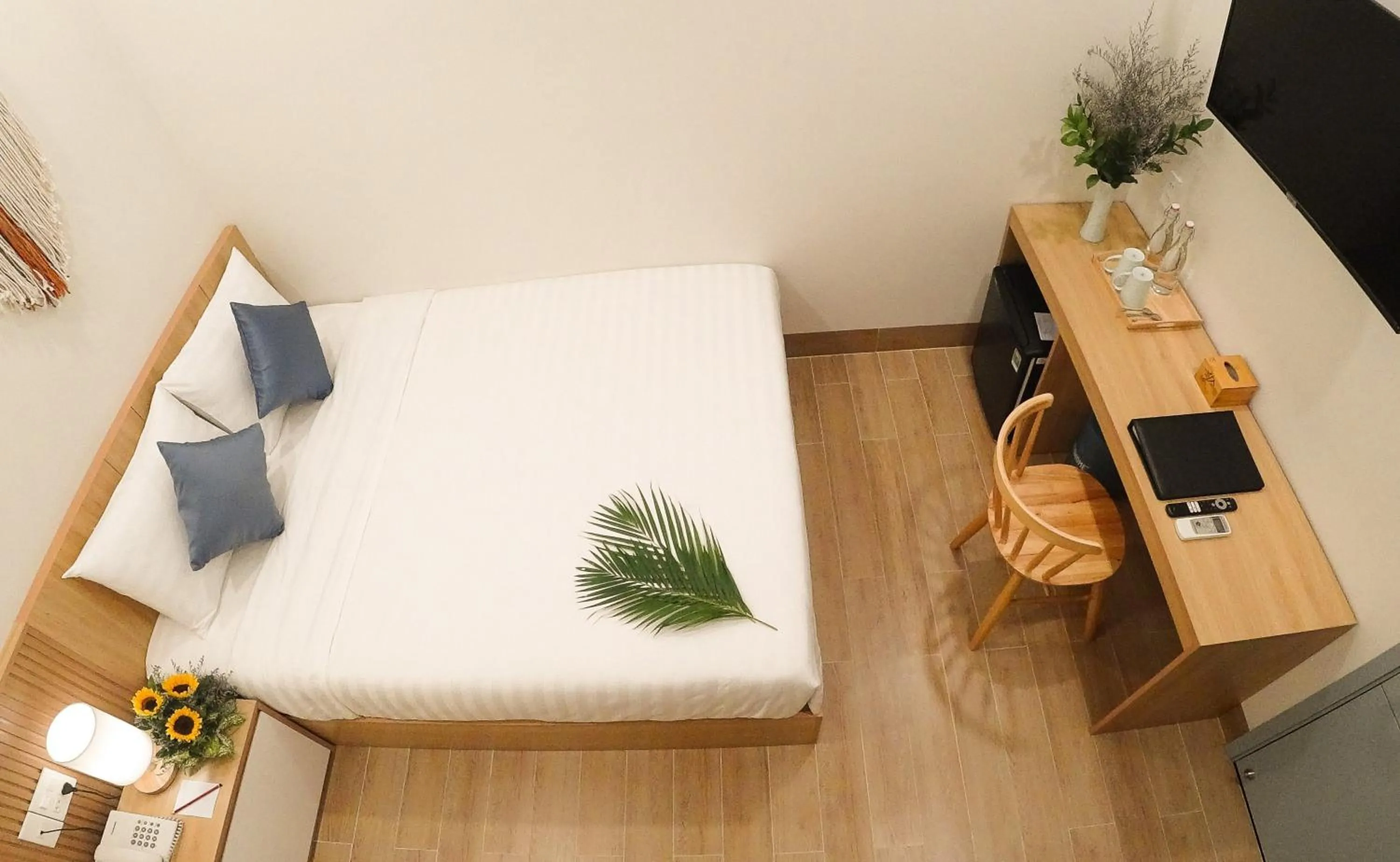 Bedroom, Bed in Vy's House Phanthiet Hotel