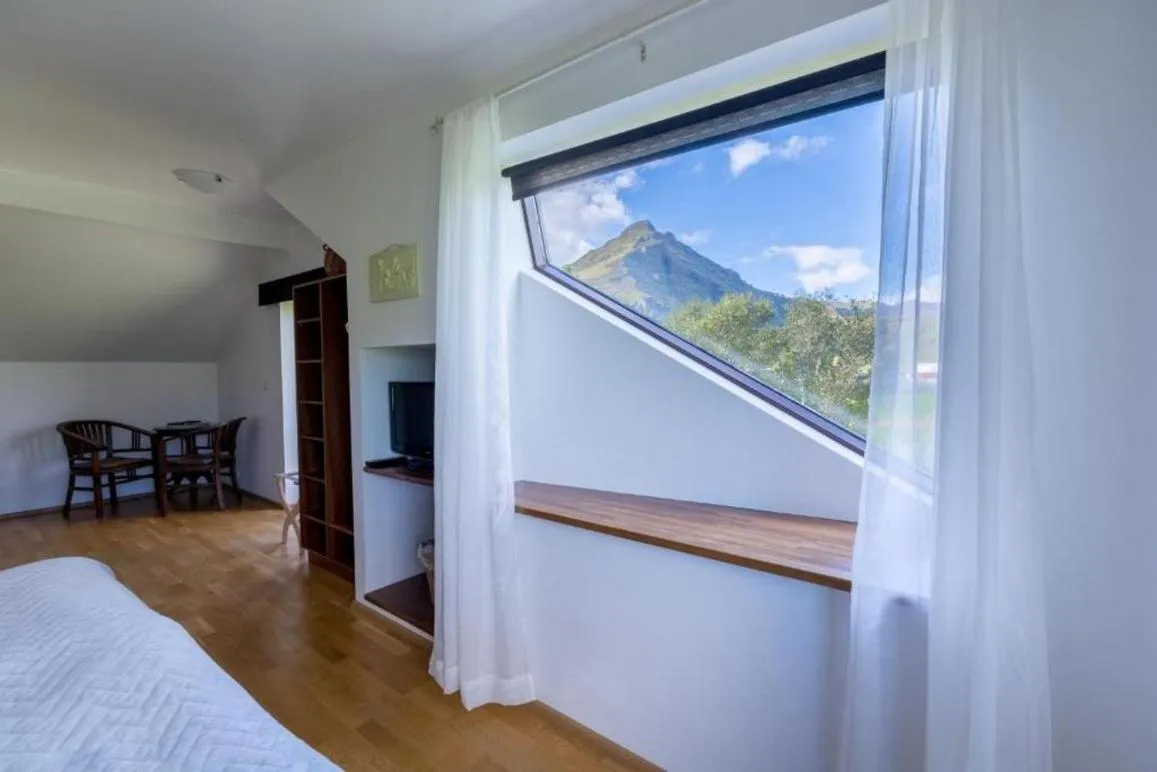 Photo of the whole room, Bed in Hotel Skógá by EJ Hotels