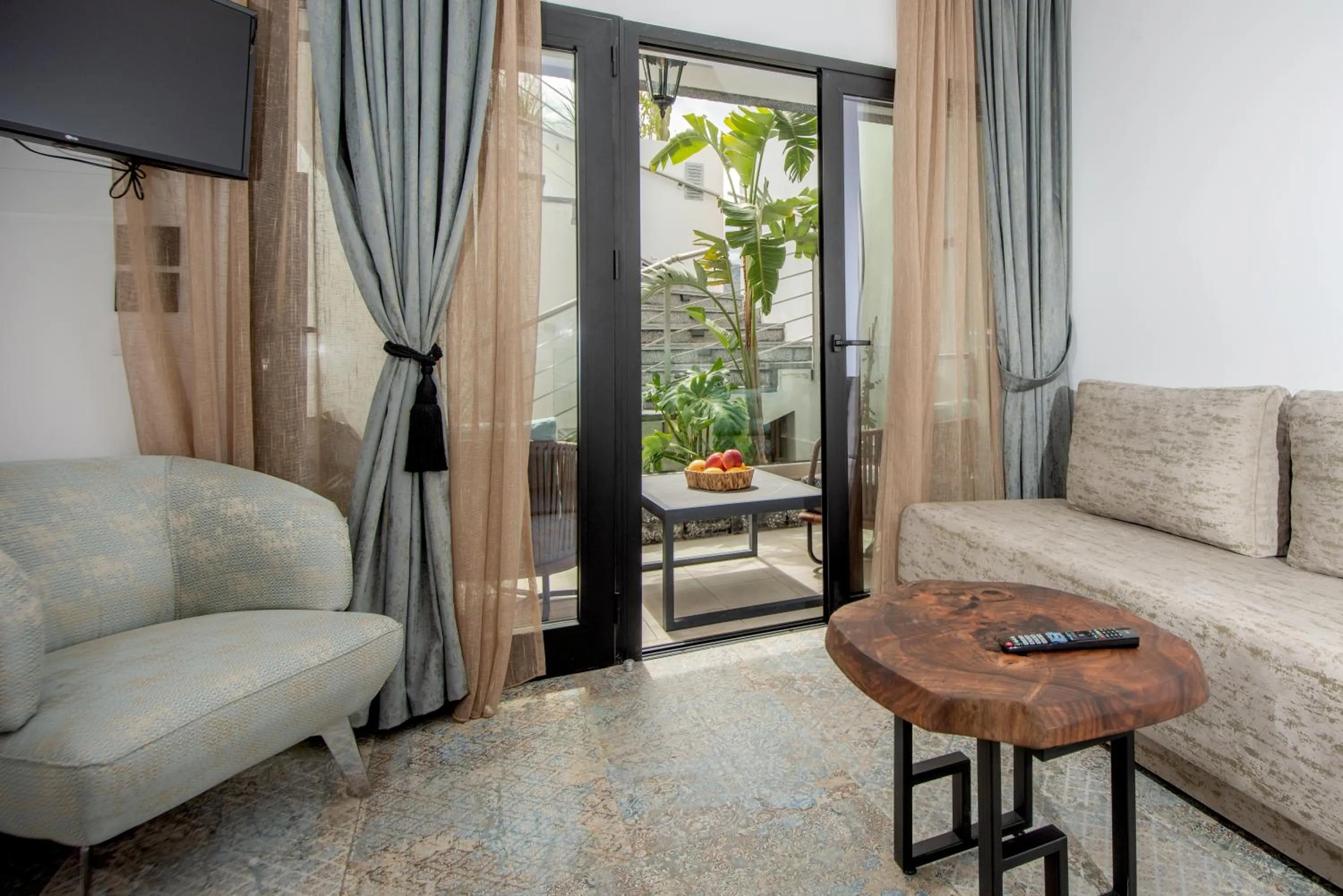 Balcony/Terrace in Beach Walk Luxury Suites