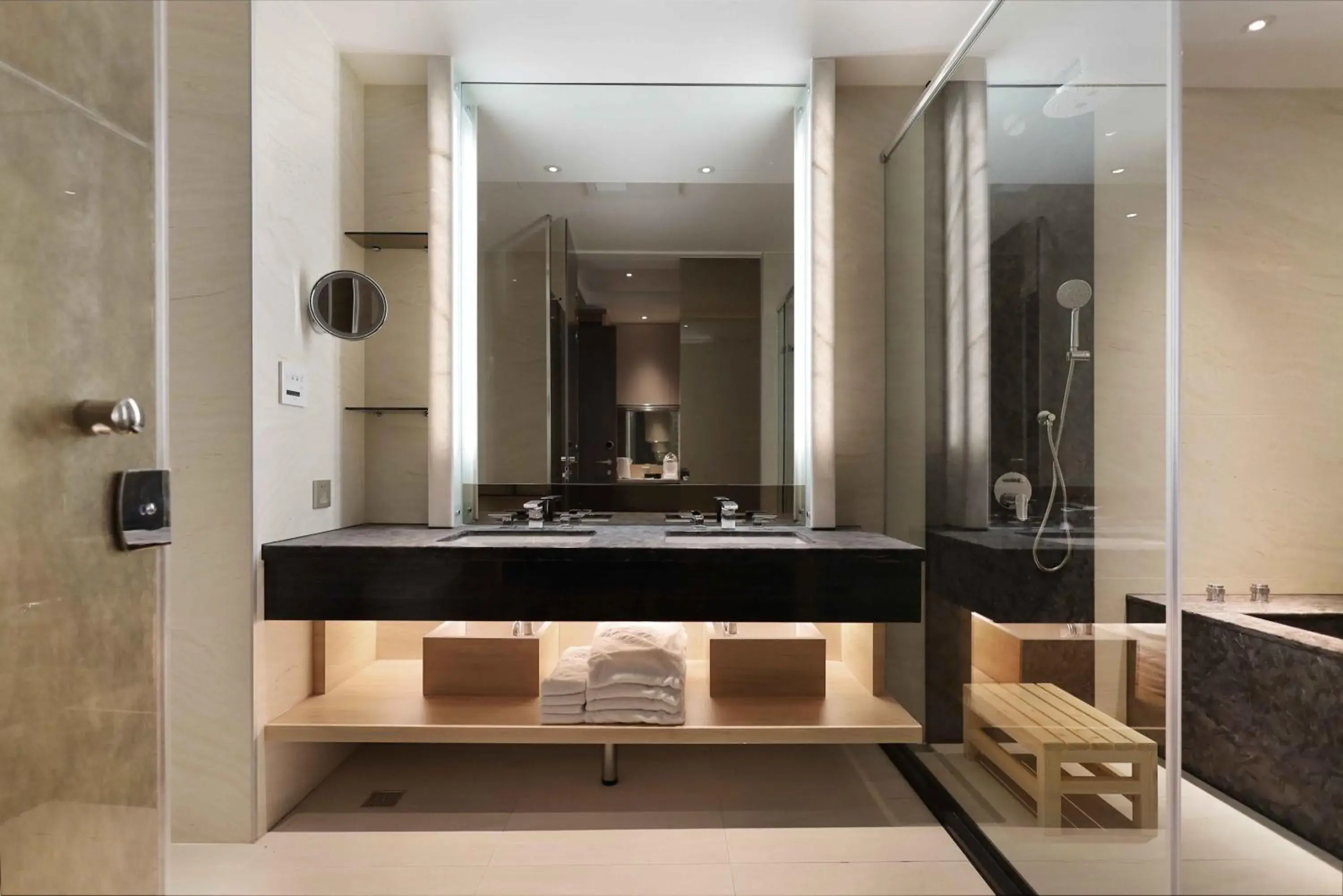 Bathroom in Gamalan Star Hotel Bathroom in Gamalan Star Hotel