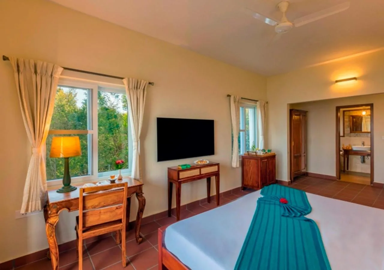 Photo of the whole room, Bed in Sleeping Beauty by Nature Resorts and Stays