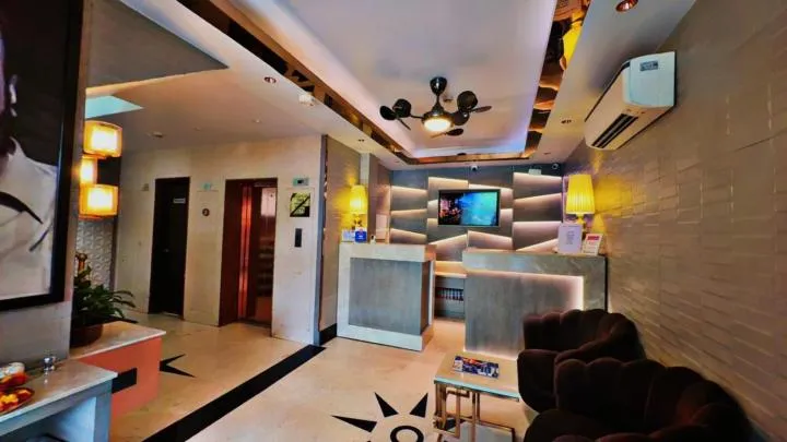 Lobby or reception in Hotel Aman Palace