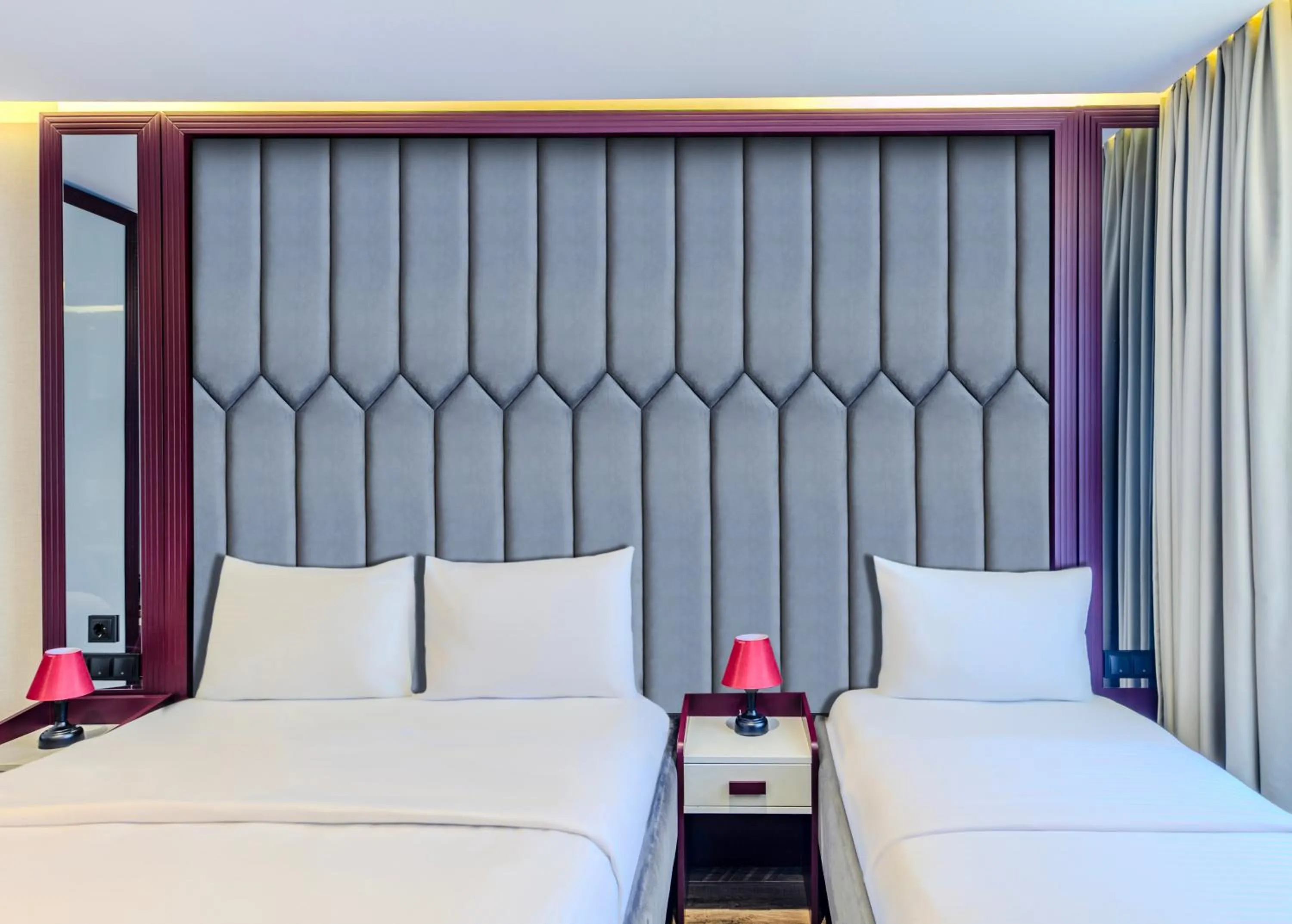 Bed in Heaven Premium Hotel Restaurant & Airport Shuttle