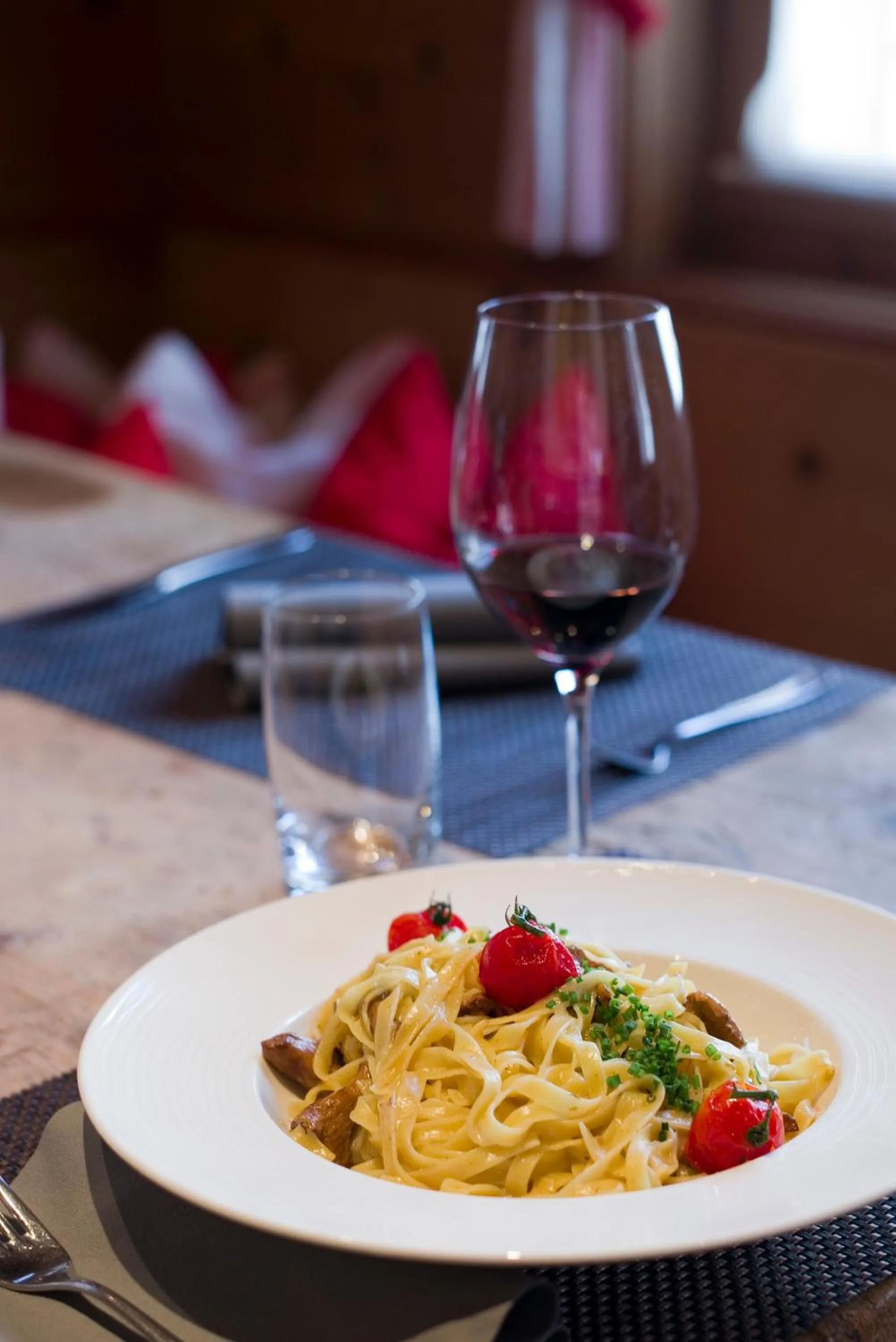 Food and drinks in Alpengasthof Crusch Alba ed Alvetern, S-charl