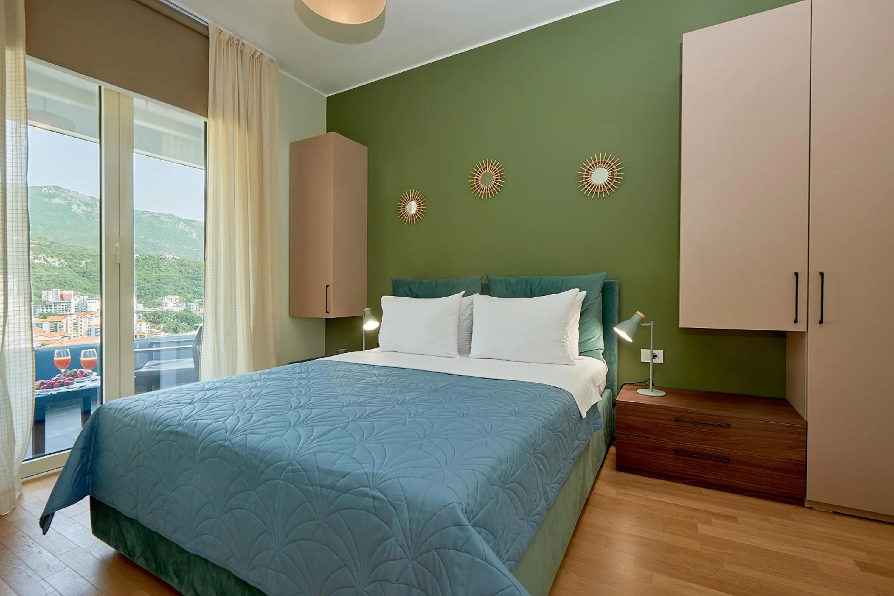 Bed in Skyline resort