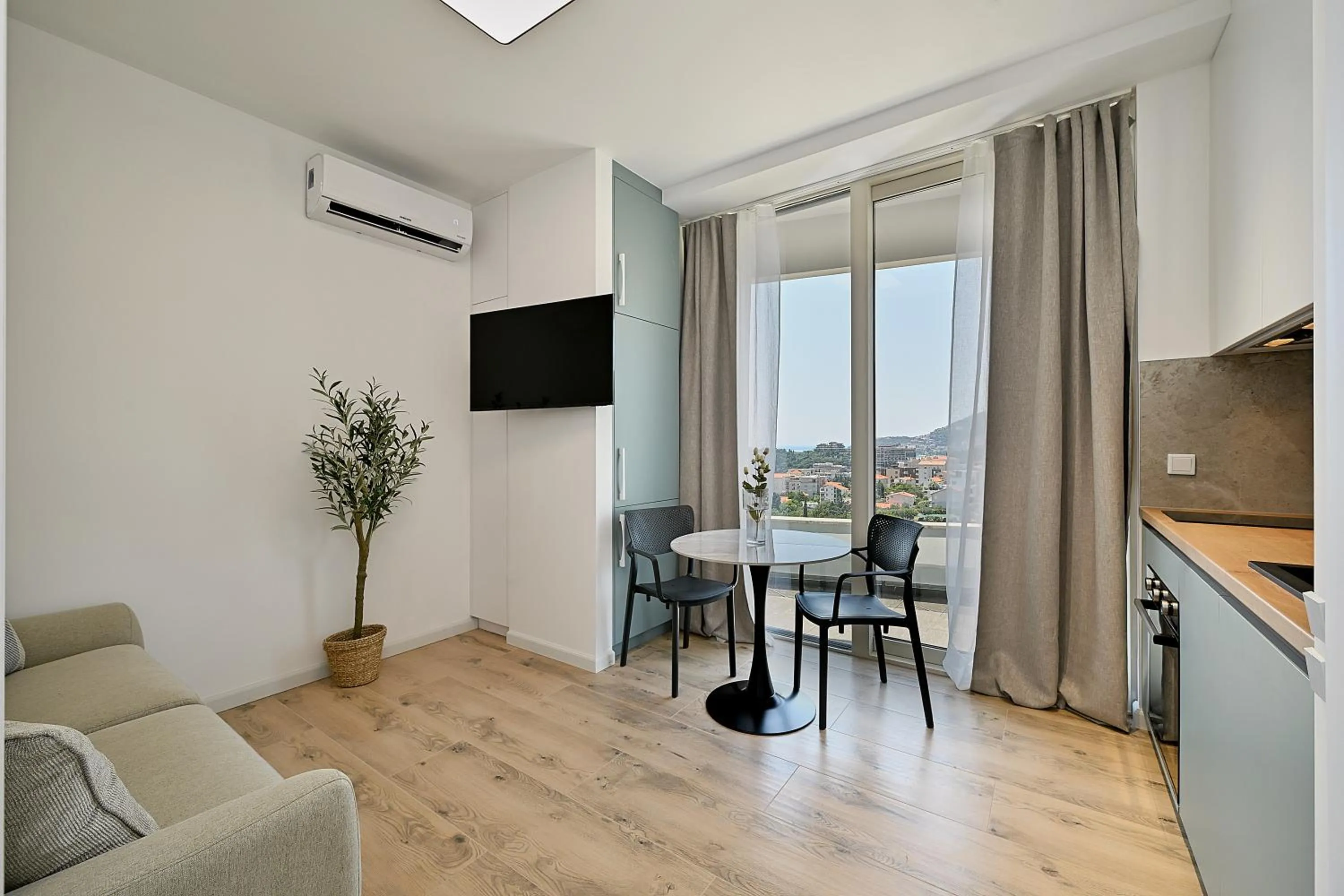 TV and multimedia in Skyline resort