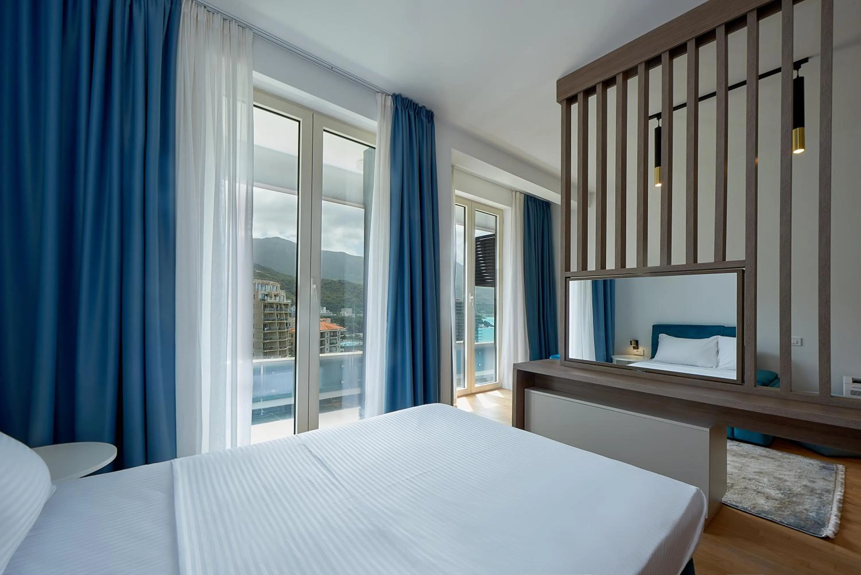 Bed in Skyline resort