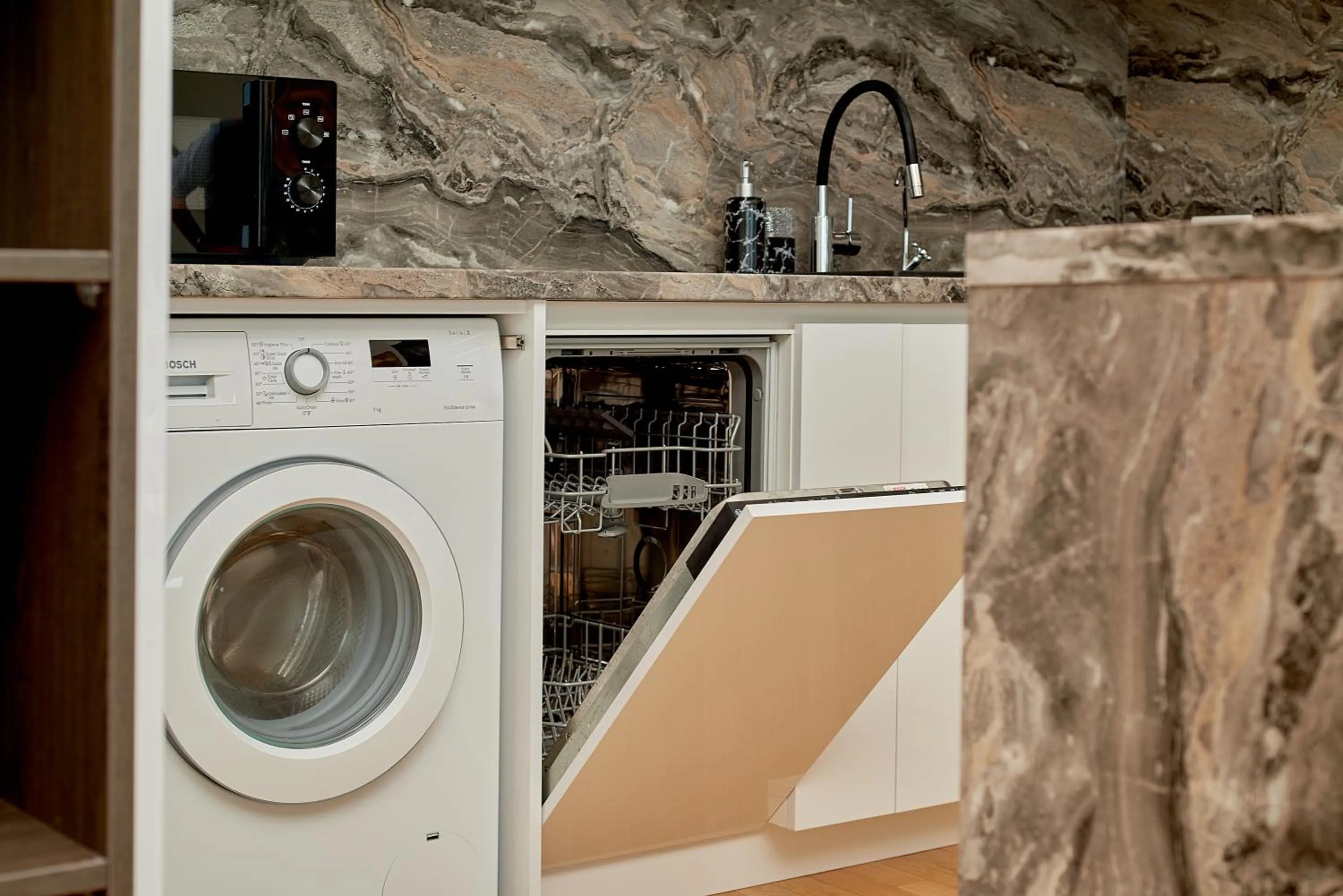 Kitchen or kitchenette in Skyline resort