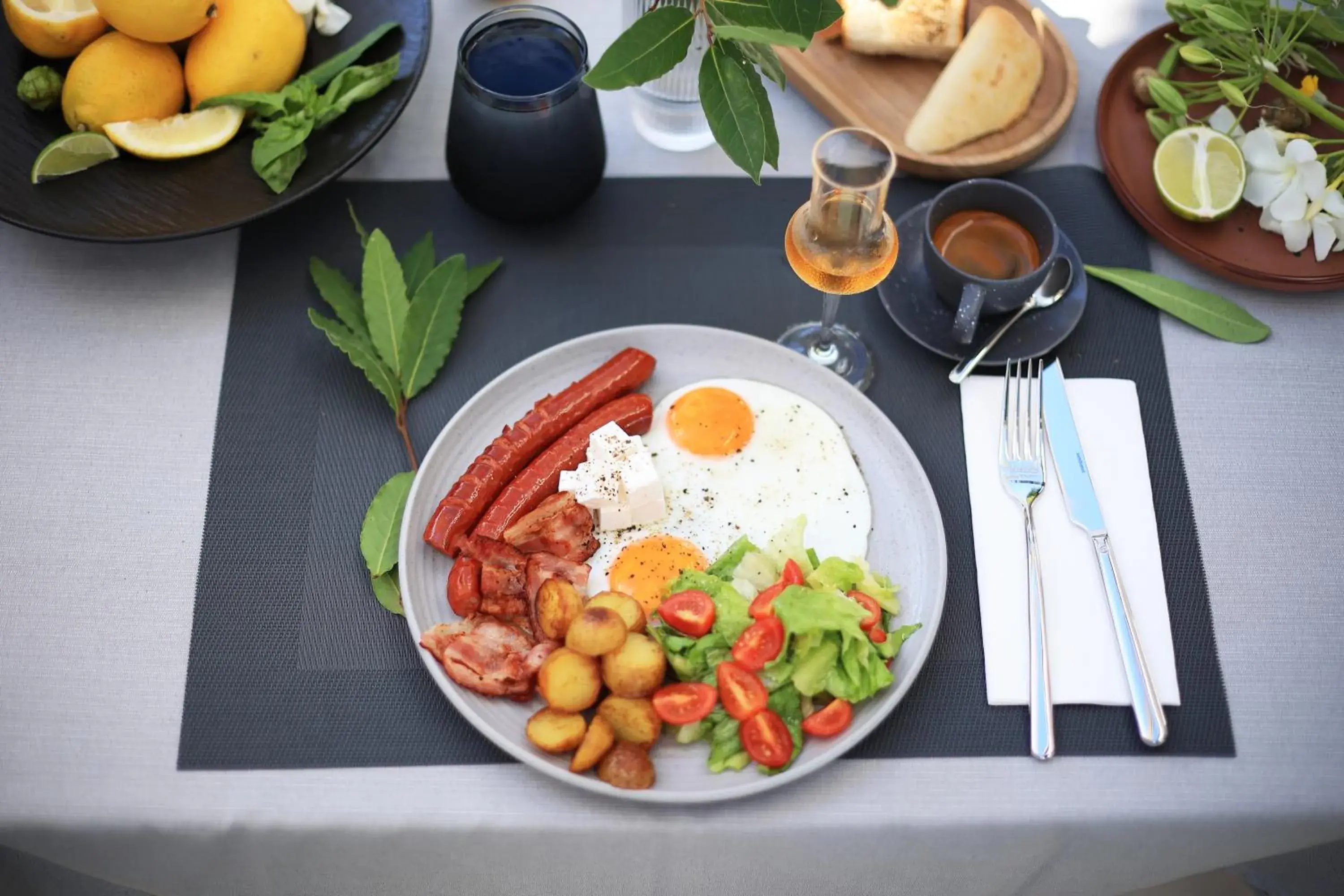 Breakfast in Skyline resort Breakfast in Skyline resort