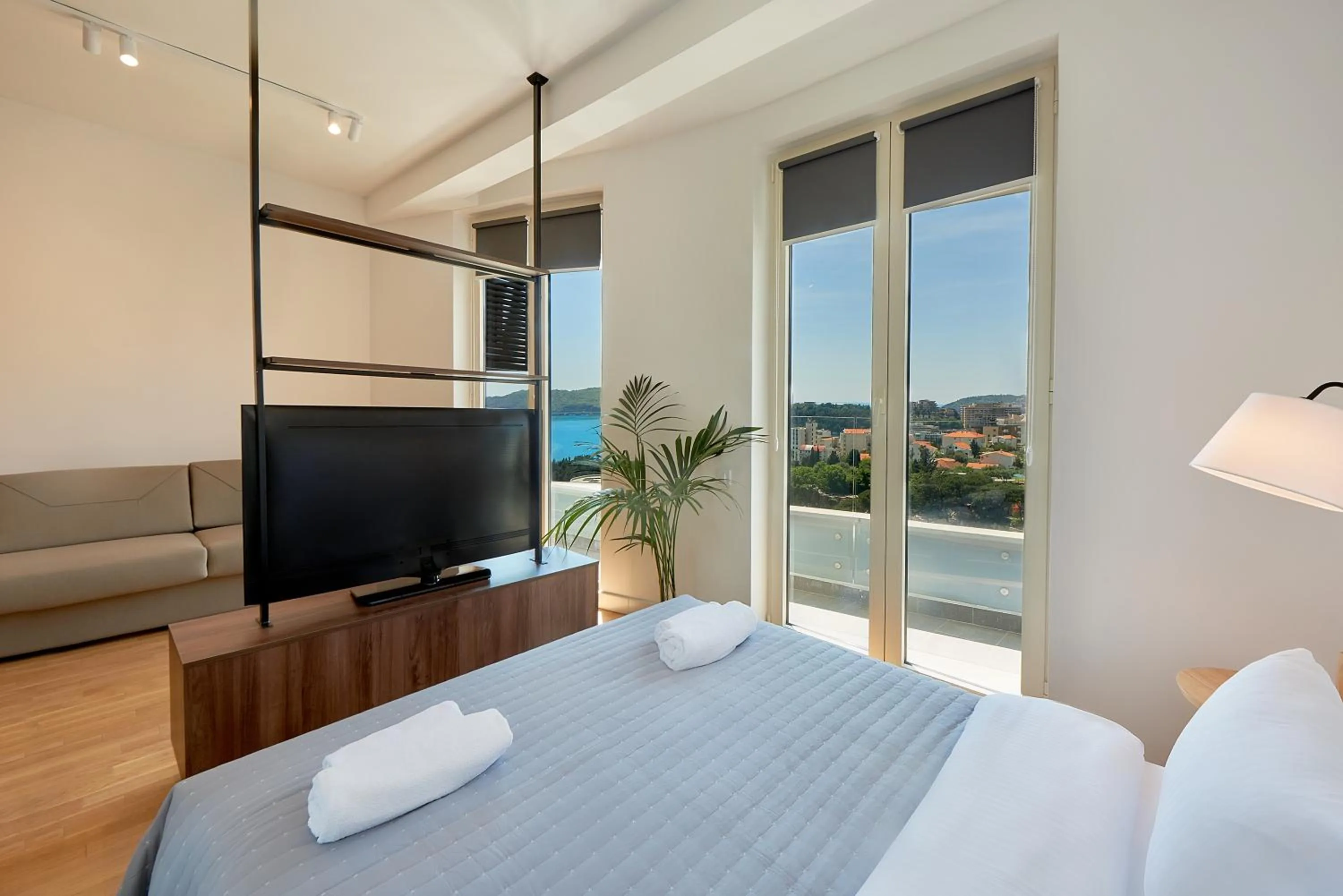 Bed in Skyline resort