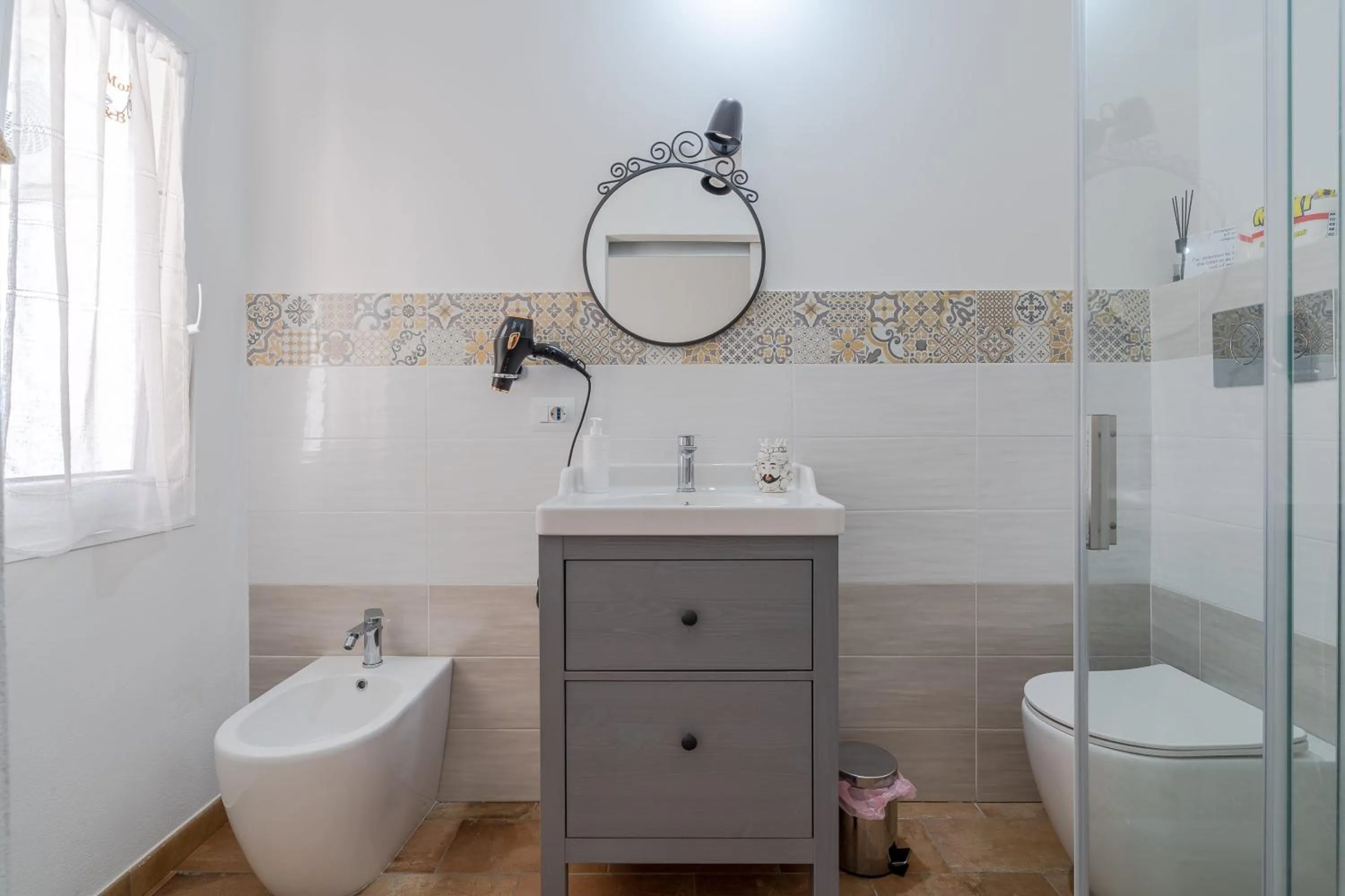 Shower, Bathroom in La Mora B&b