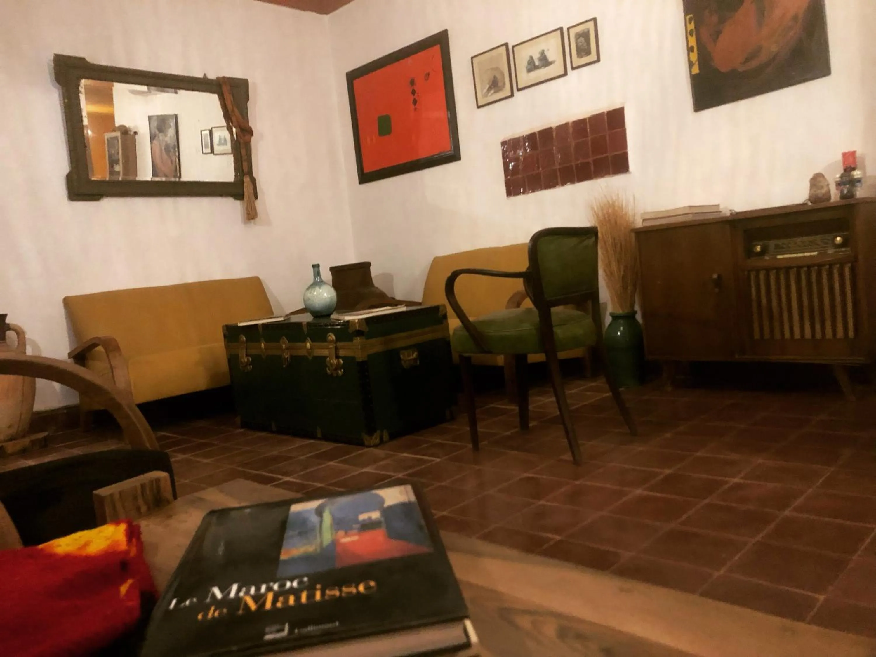 Sel d Ailleurs, Ouirgan - adults only