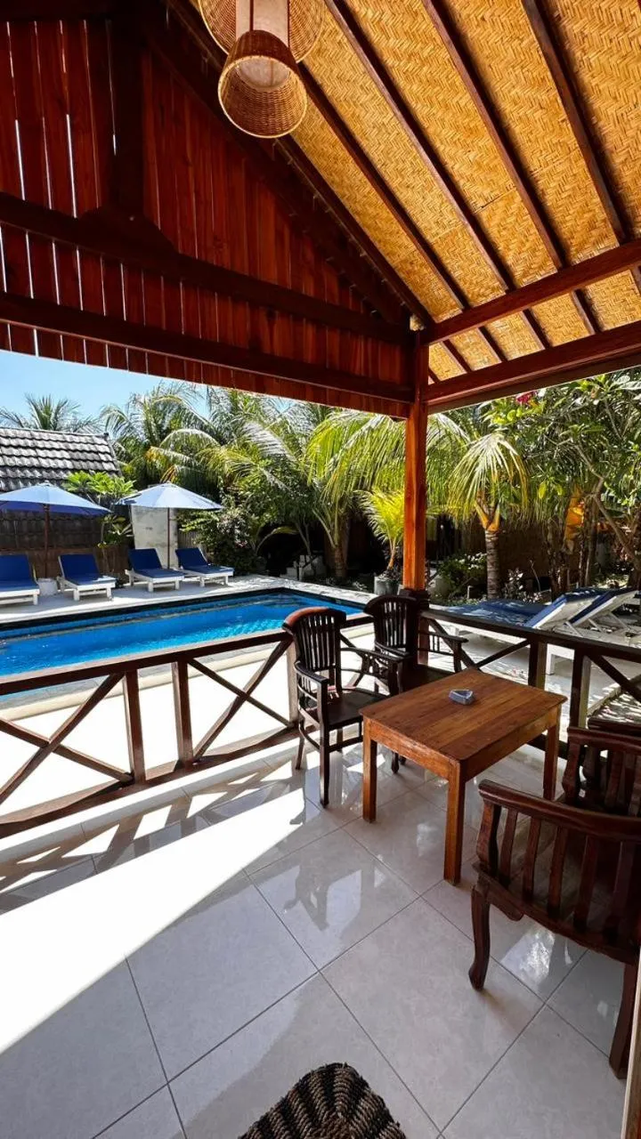 Deluxe Double Room (2 Adults + 1 Child) in Hakuna Matata Resort Gili Air