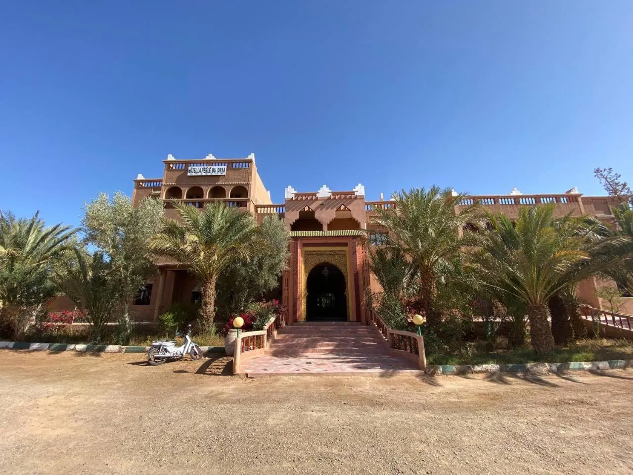 Facade/entrance in La Perle Du Drâa
