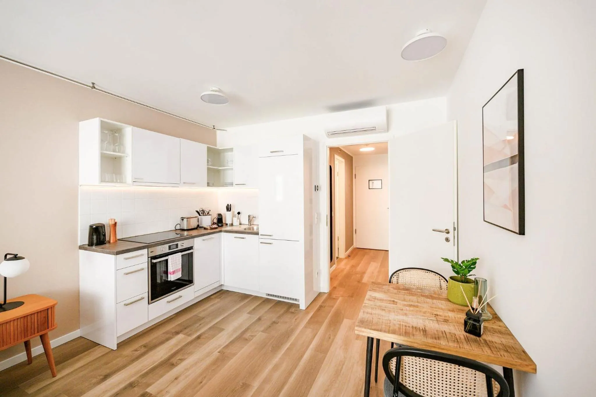 Kitchen or kitchenette in Limehome Budapest Mosonyi