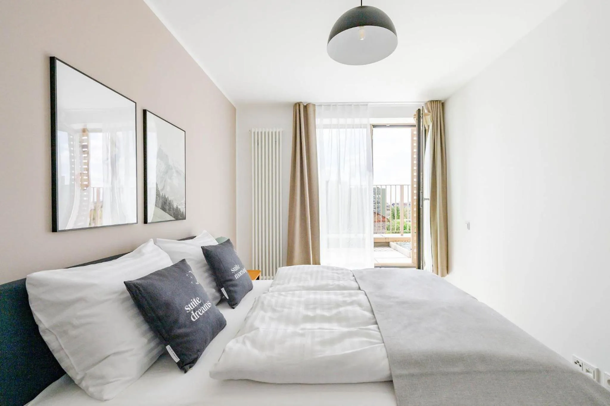 Bed in Limehome Budapest Mosonyi