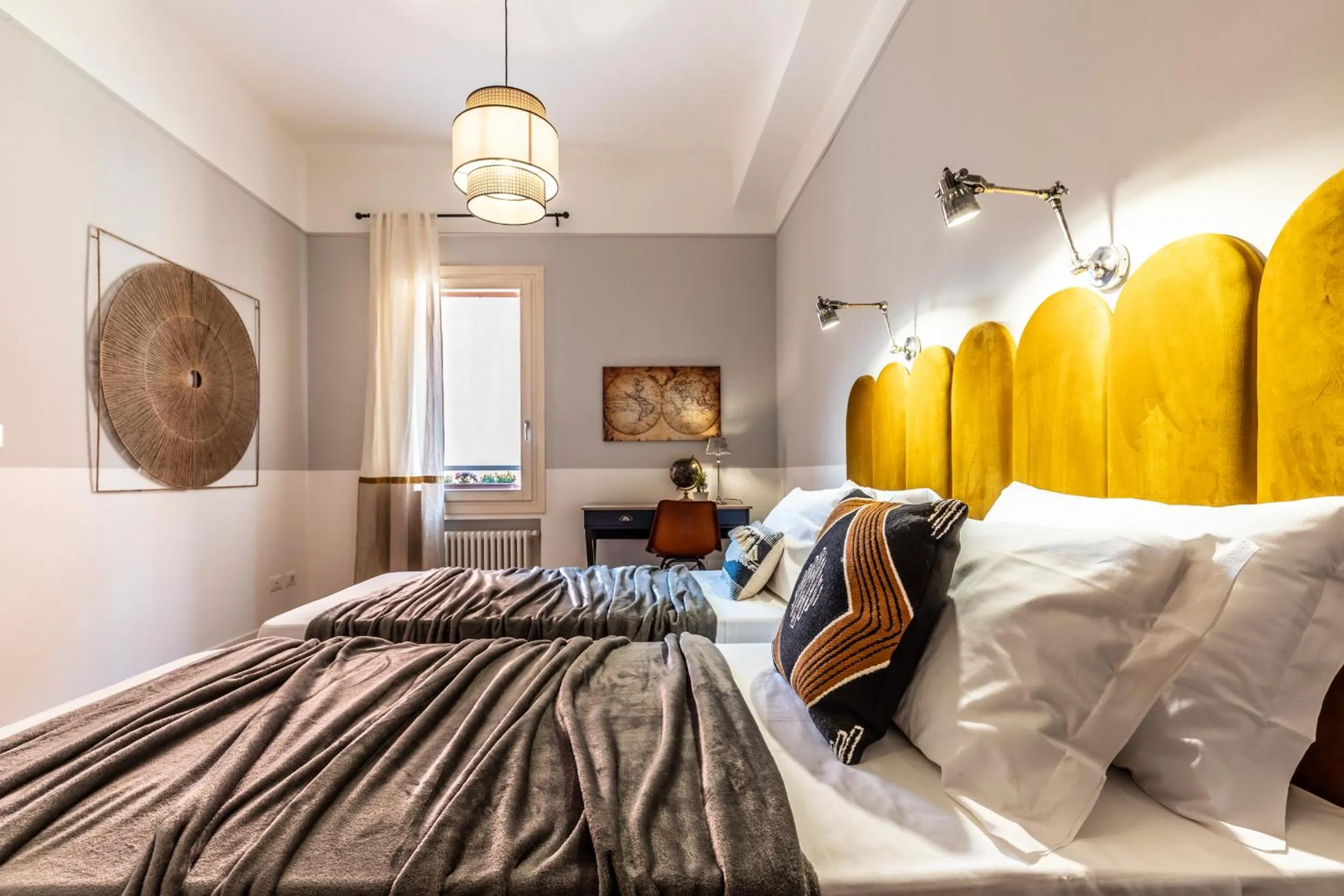 Bedroom, Bed in HouSmart Capo di Lucca 1