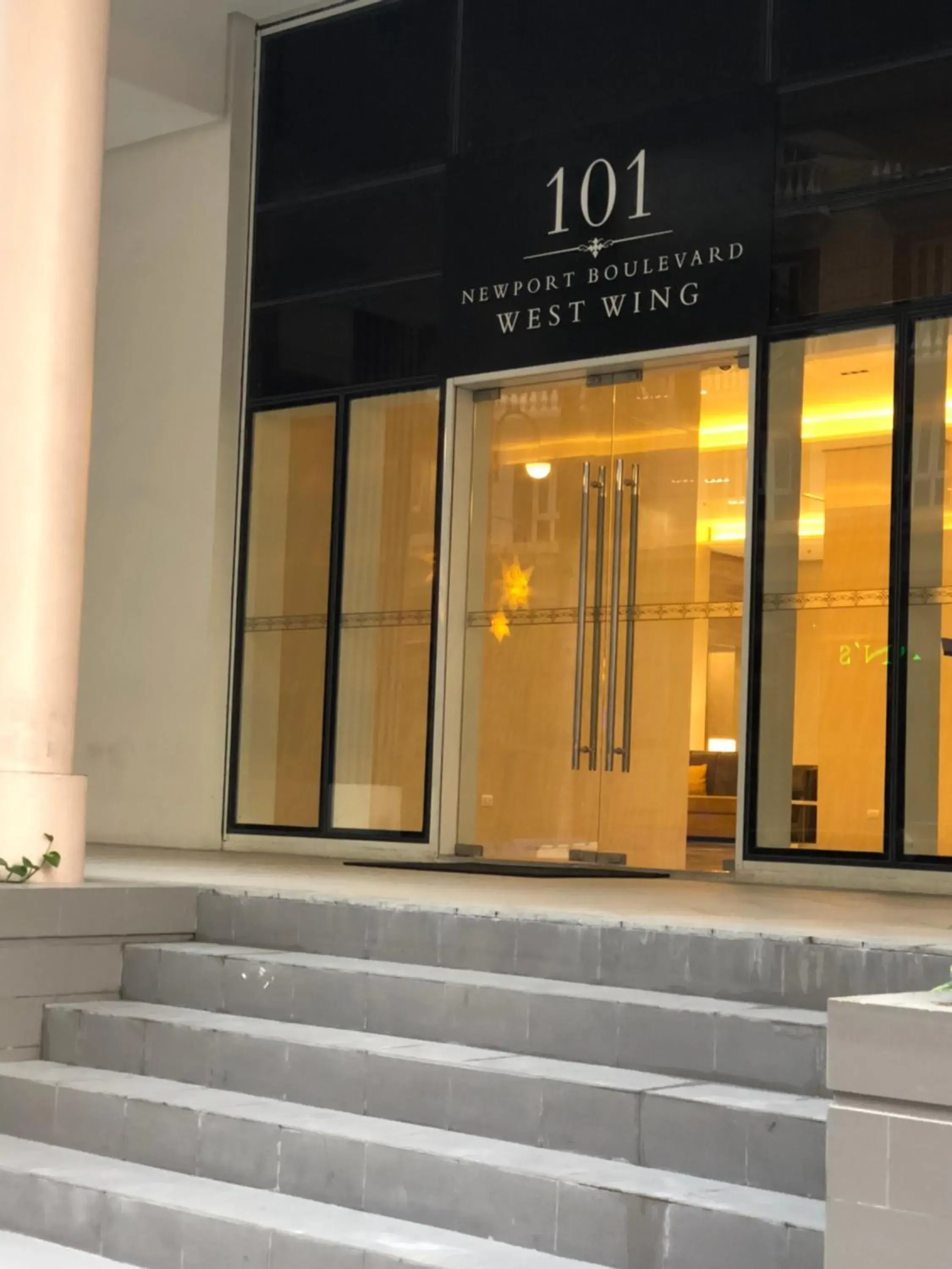 101 Newport Boulevard-Favila Condotel Unit near Airport 101 Newport Boulevard-Favila Condotel Unit near Airport