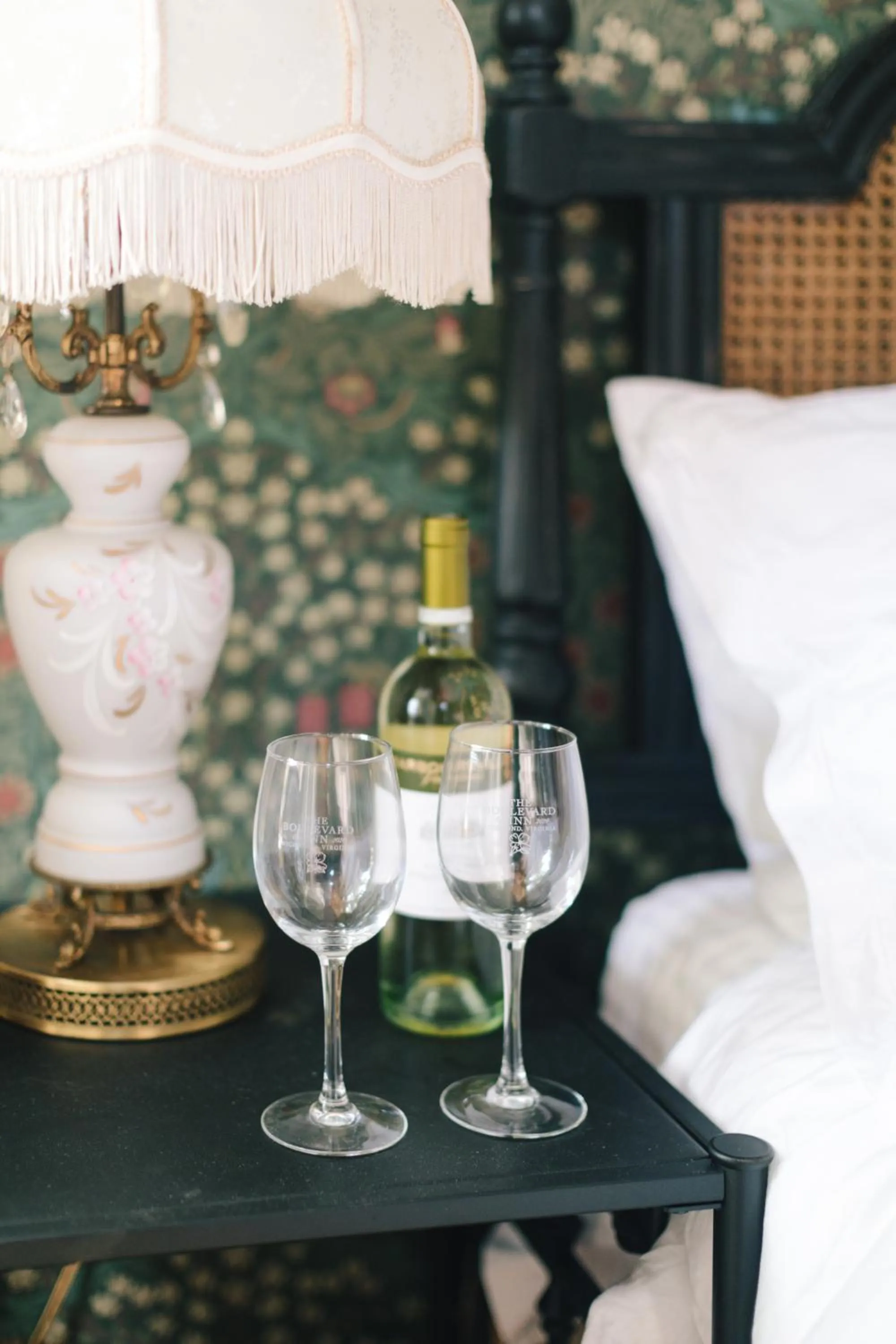 Drinks in The Boulevard Inn