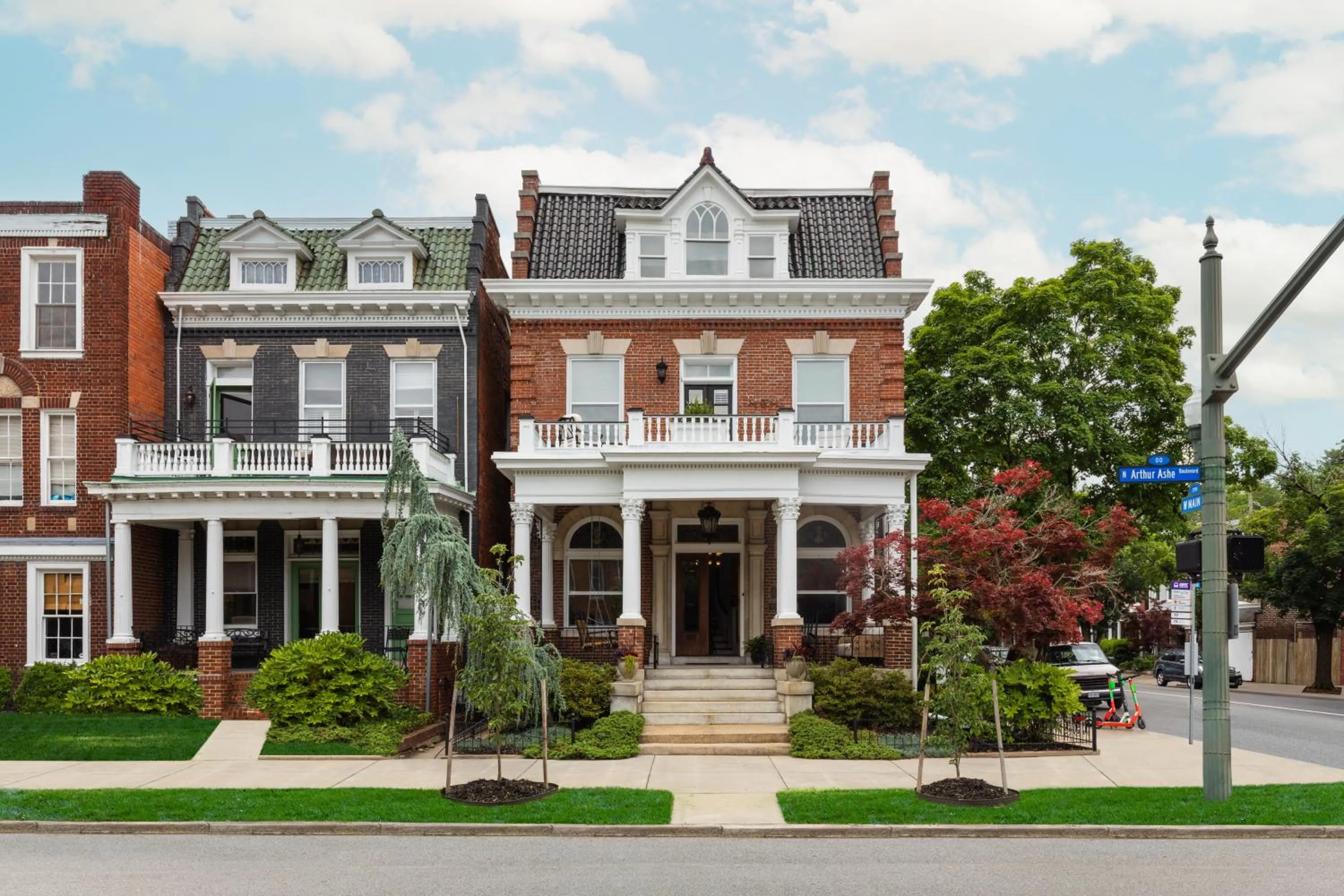 Property building in The Boulevard Inn