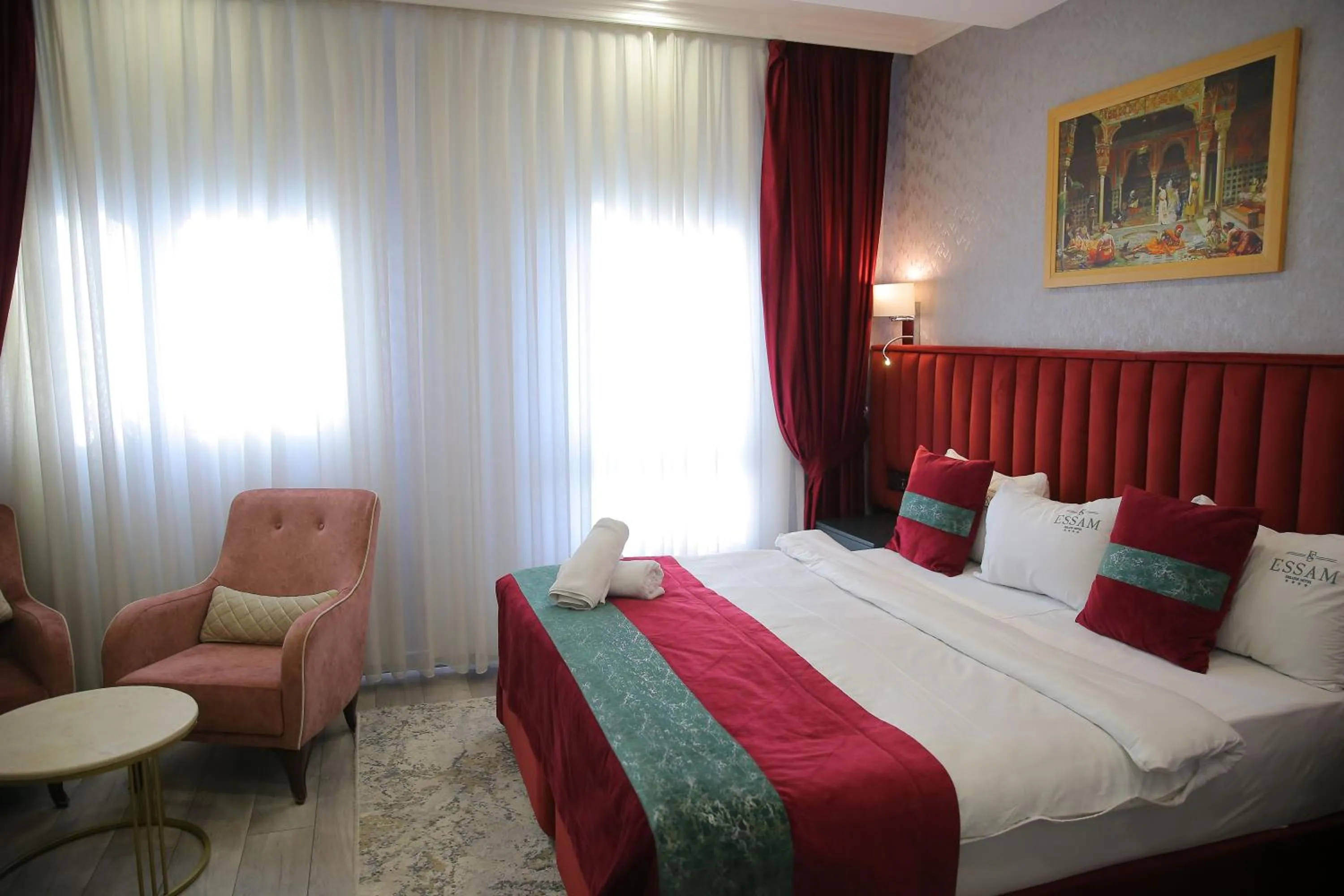 Photo of the whole room, Bed in Essam Deluxe Hotel