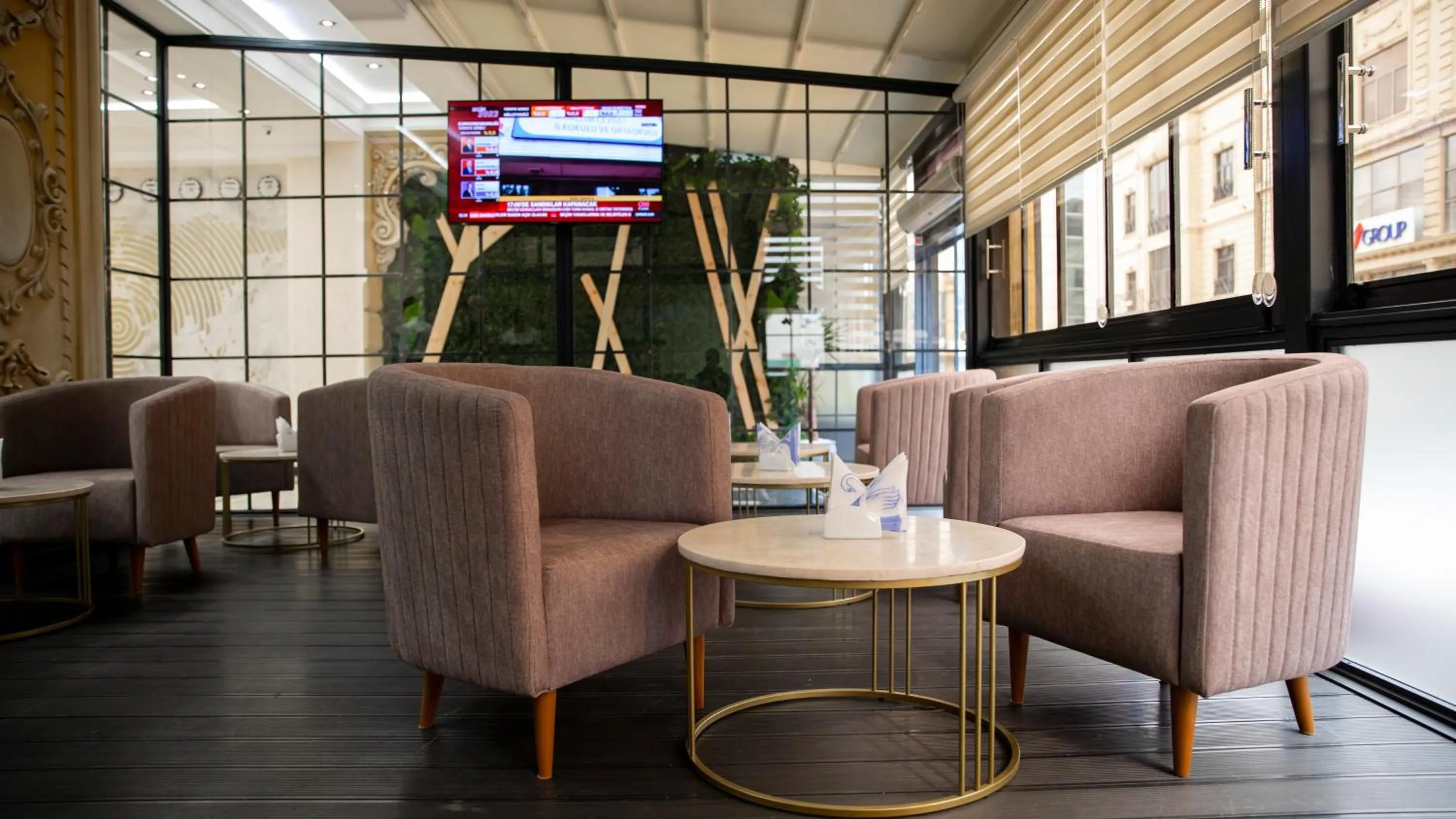 Restaurant/places to eat in Essam Deluxe Hotel