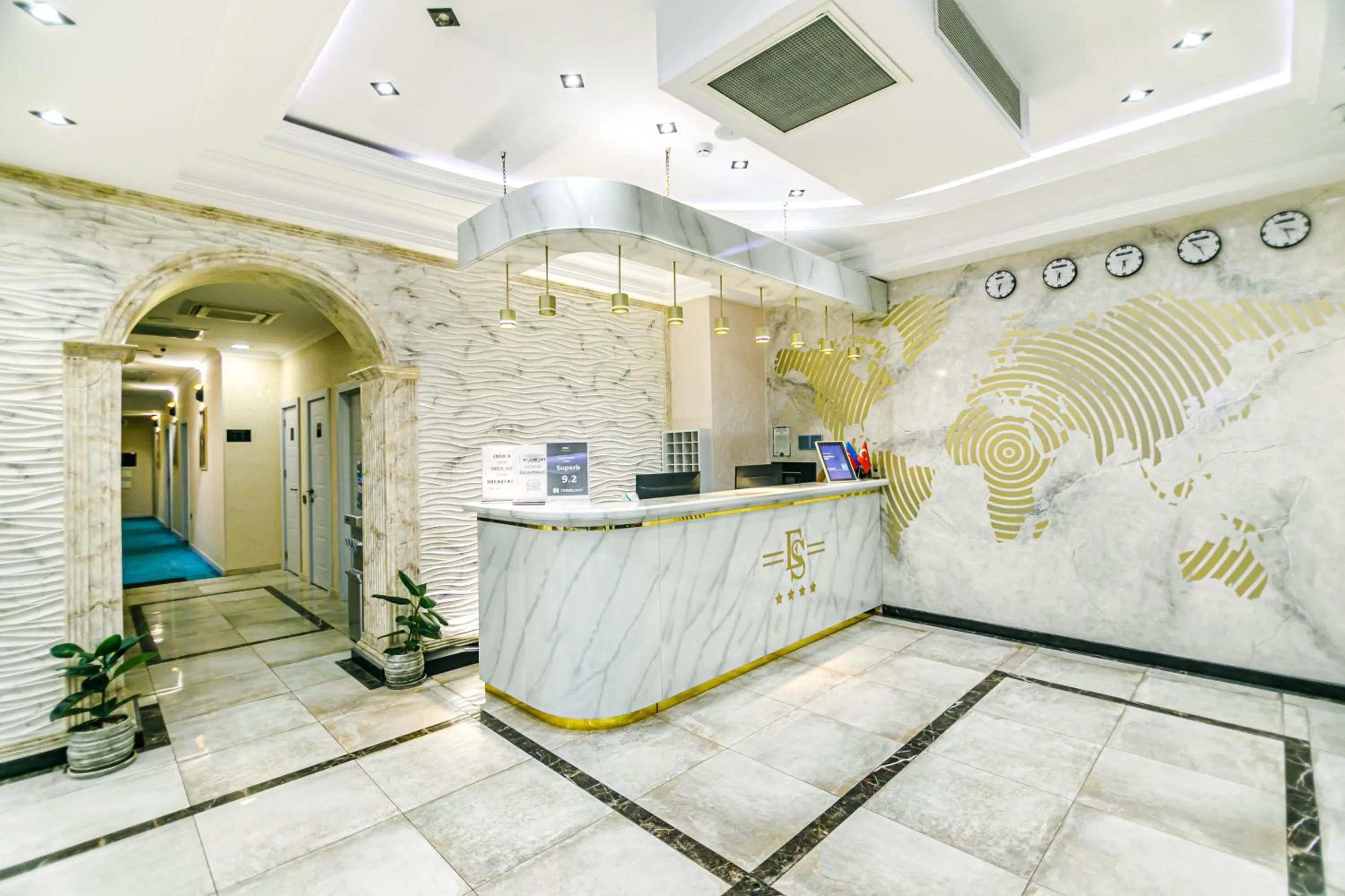 Lobby or reception in Essam Deluxe Hotel