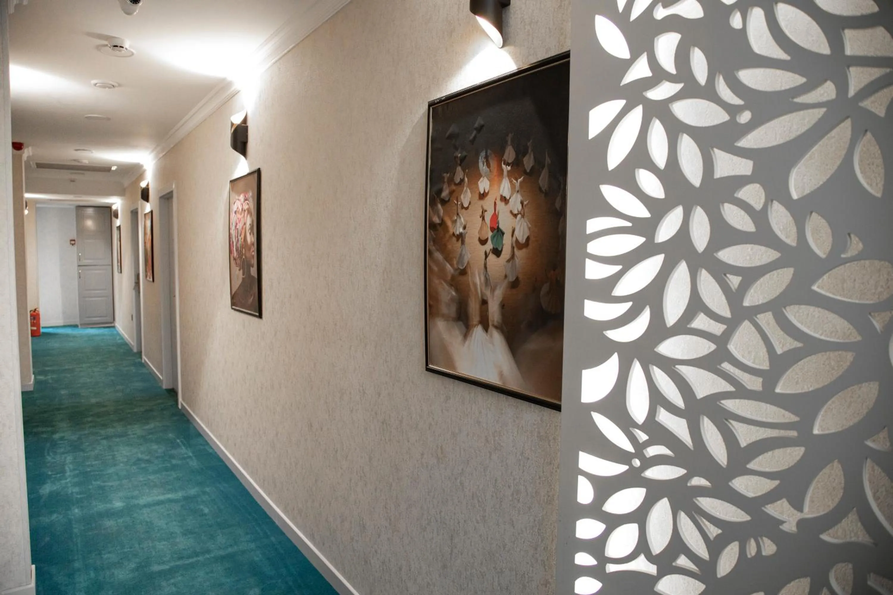 Decorative detail in Essam Deluxe Hotel