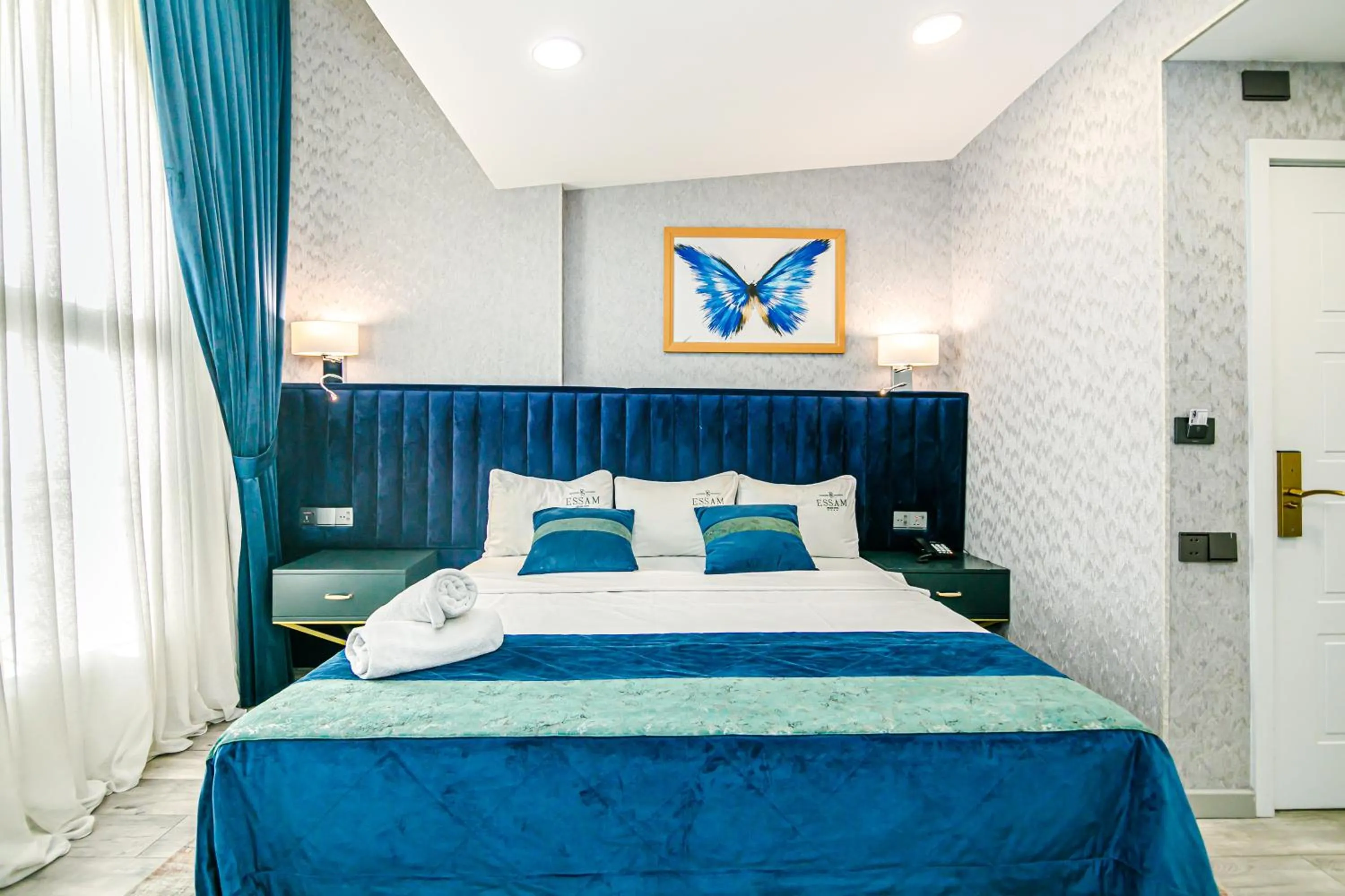 Photo of the whole room, Bed in Essam Deluxe Hotel