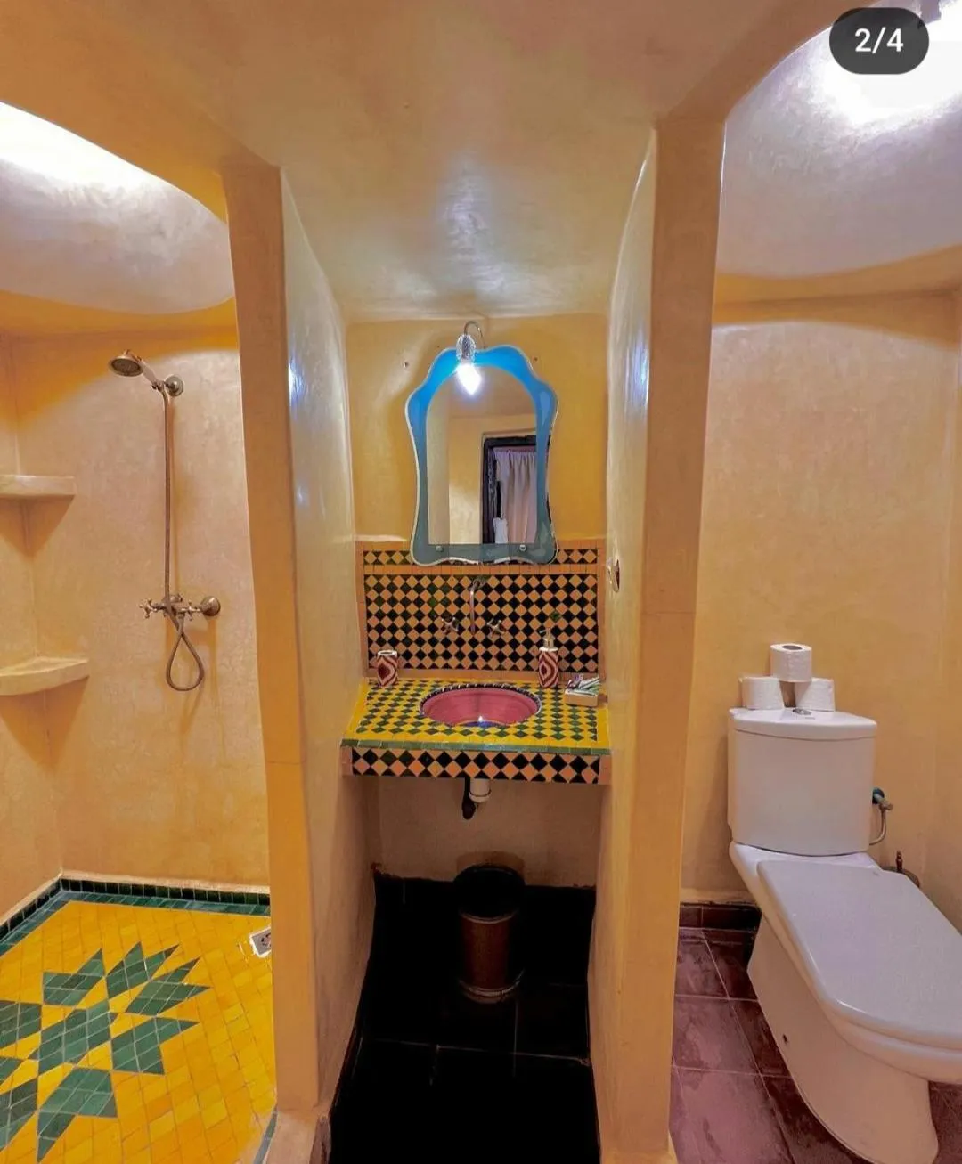 Shower in Riad Chakir Mogador