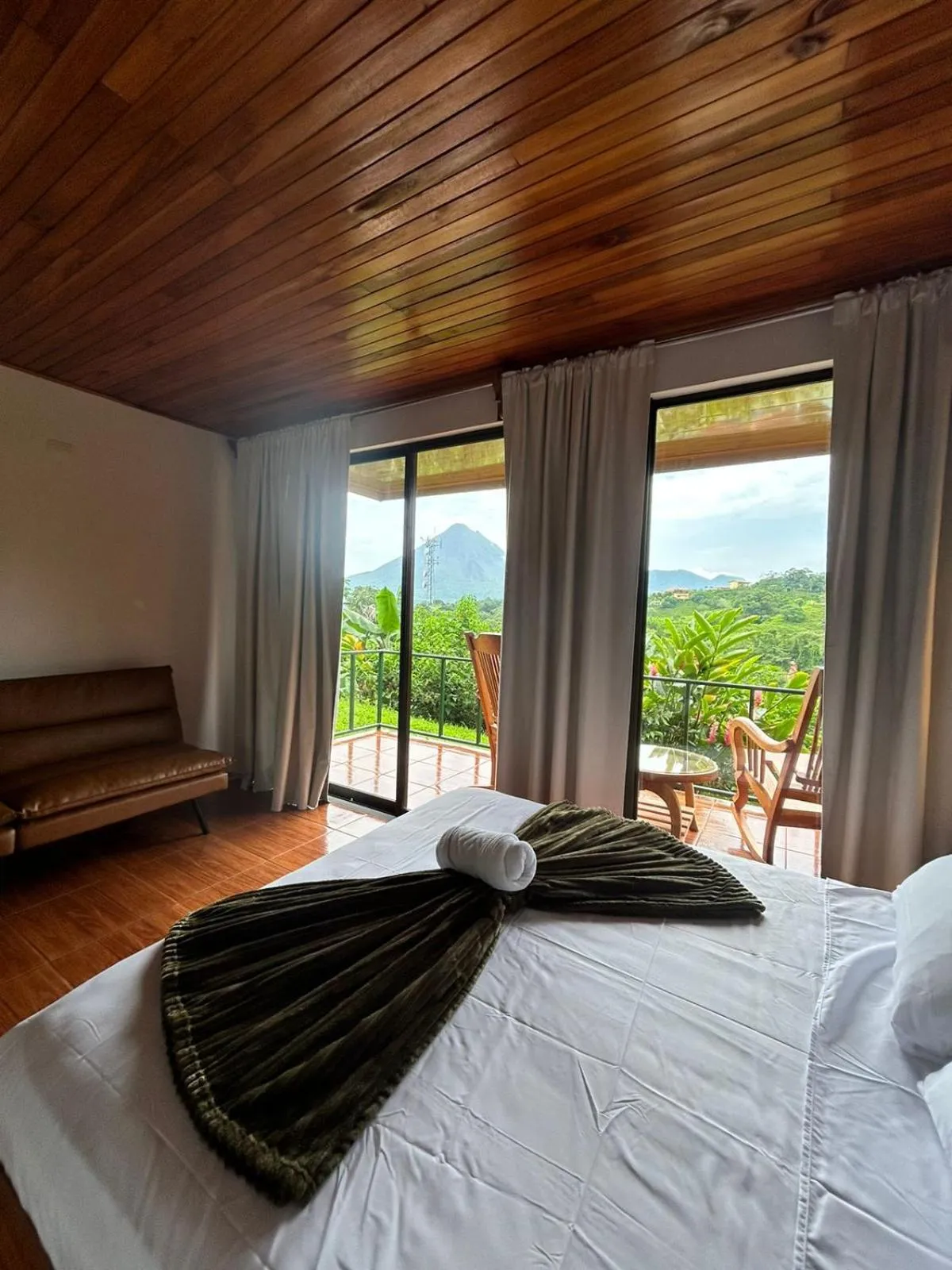 View (from property/room), Bed in Chateau Arenal Hotel & Restaurante