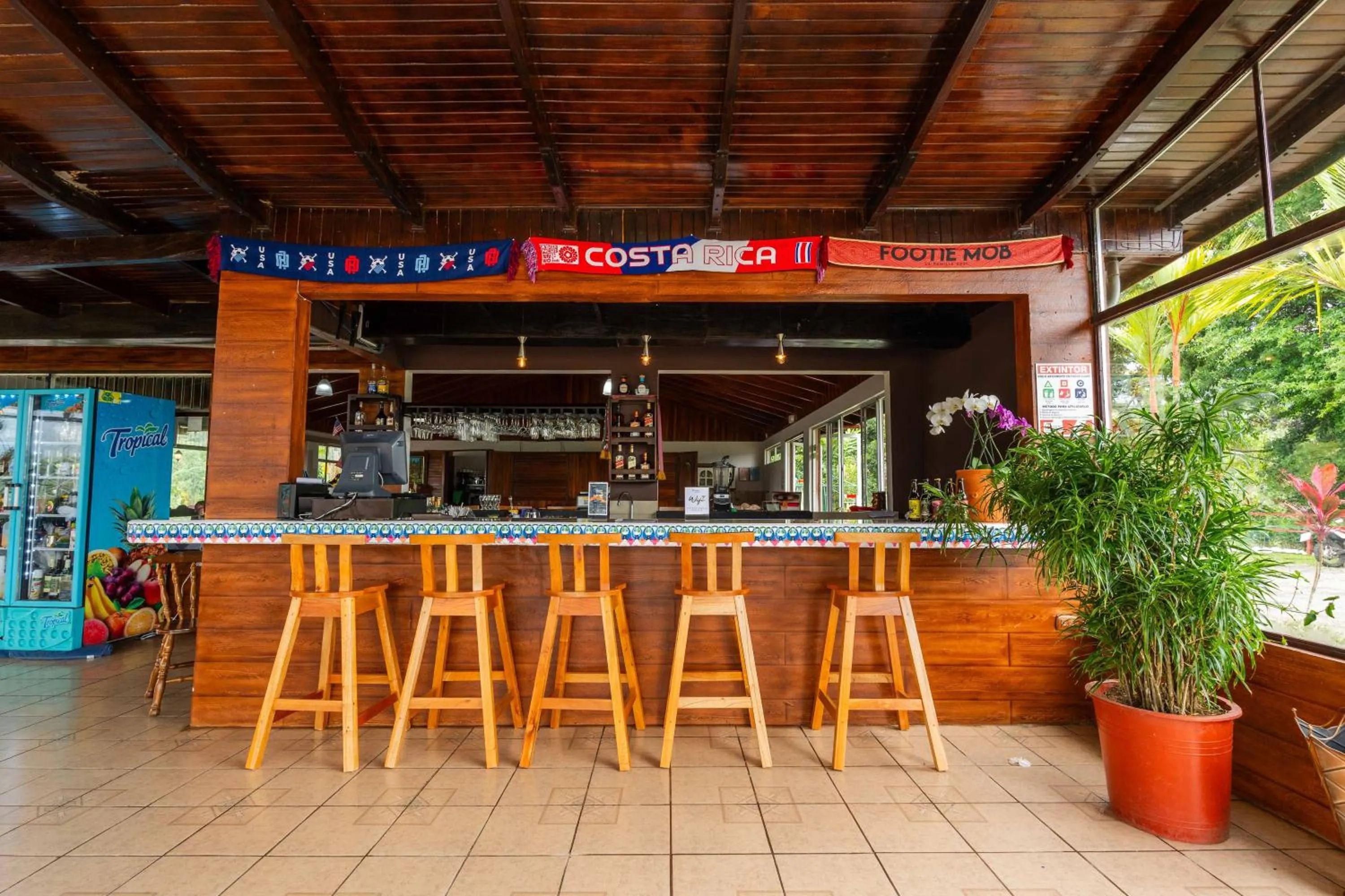 Restaurant/places to eat in Chateau Arenal Hotel & Restaurante