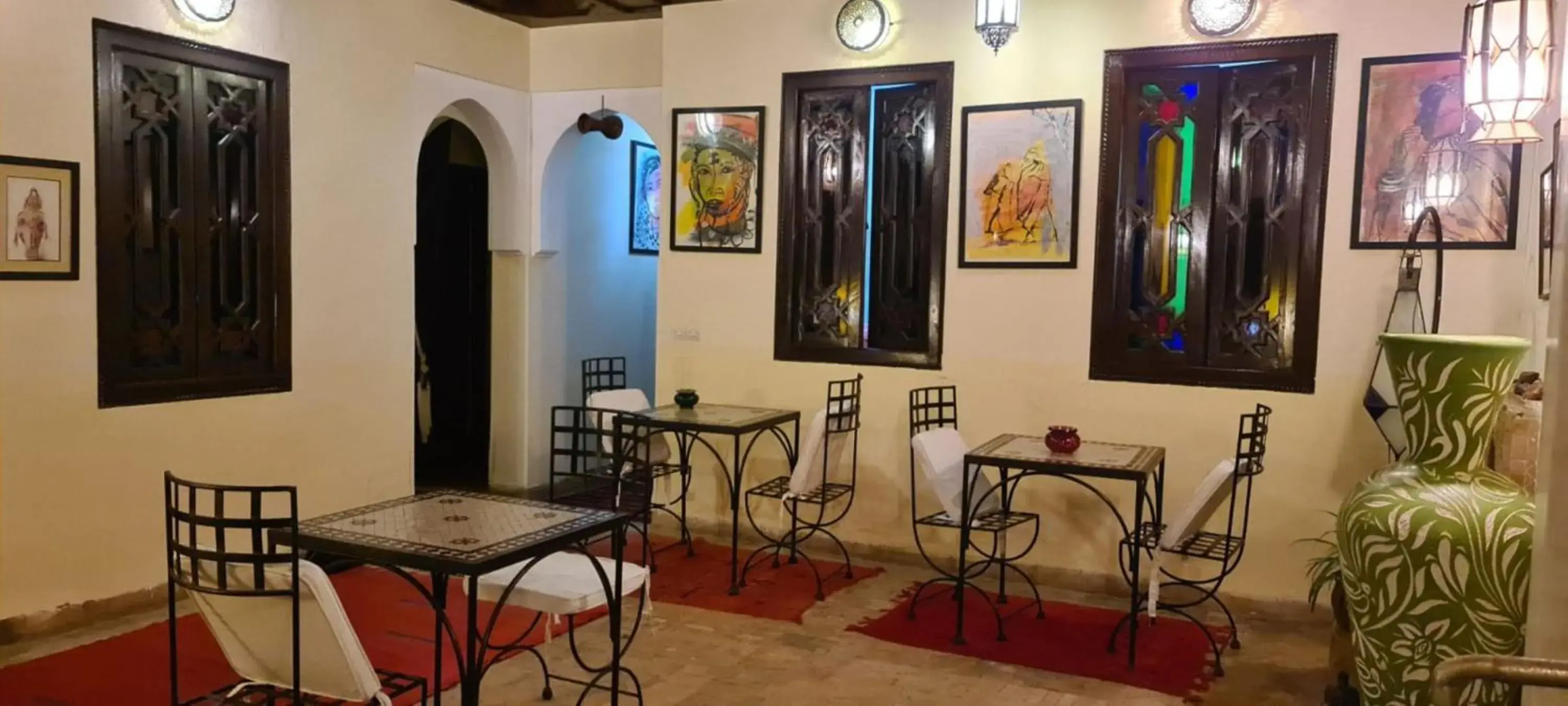 Property building in Riad Aubrac Property building in Riad Aubrac
