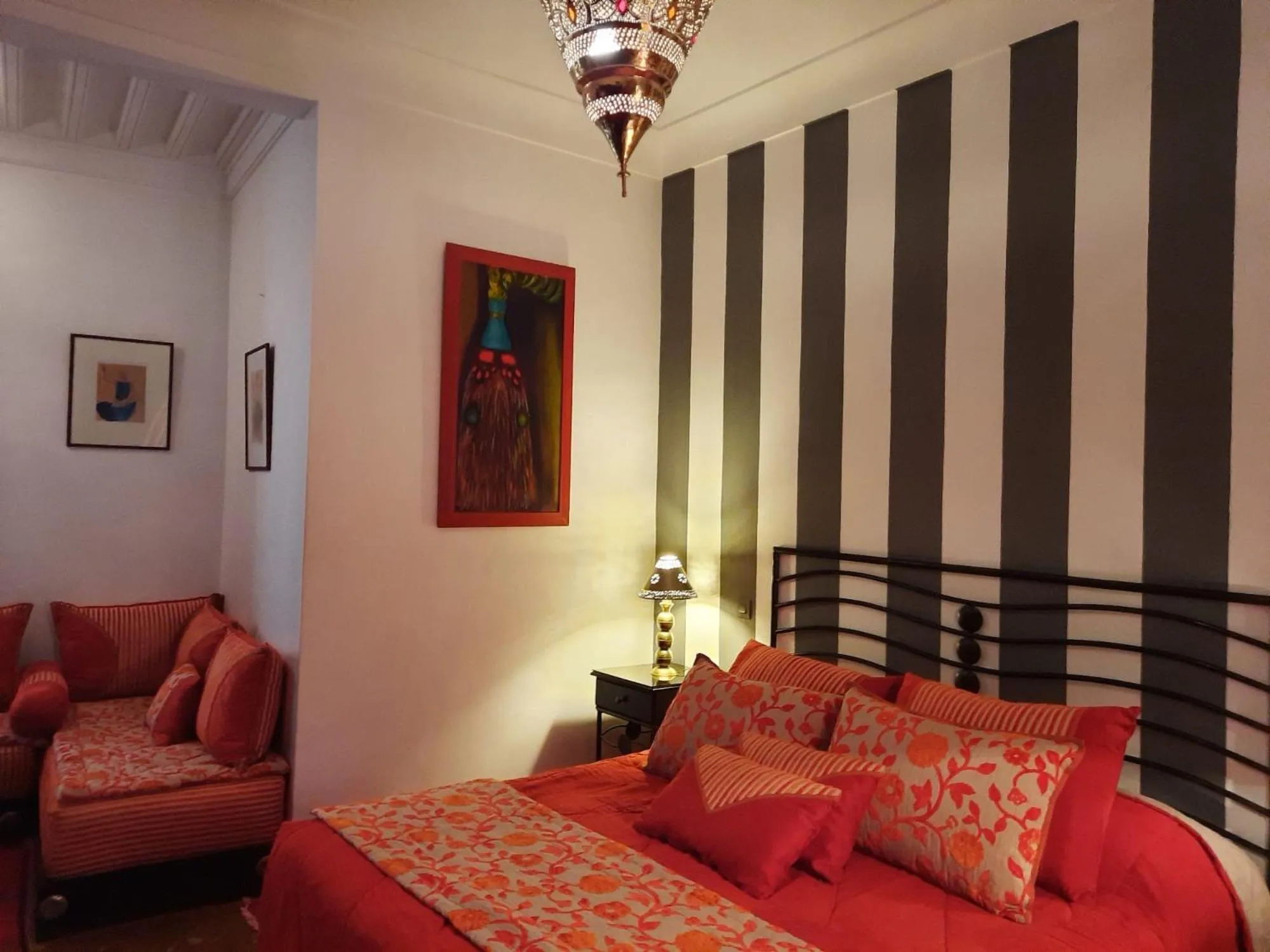 Bedroom, Bed in Riad Aubrac