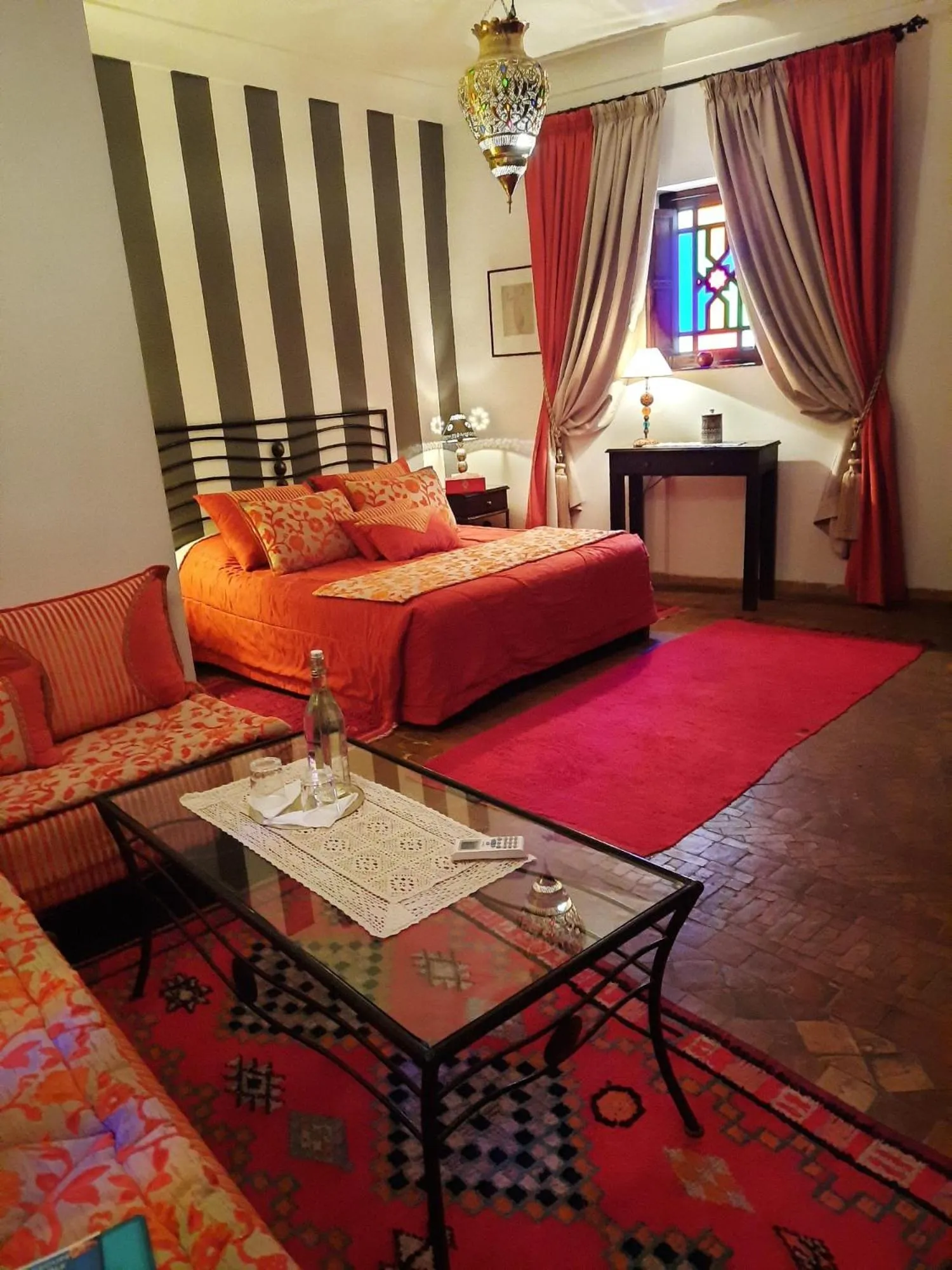 Bedroom, Bed in Riad Aubrac