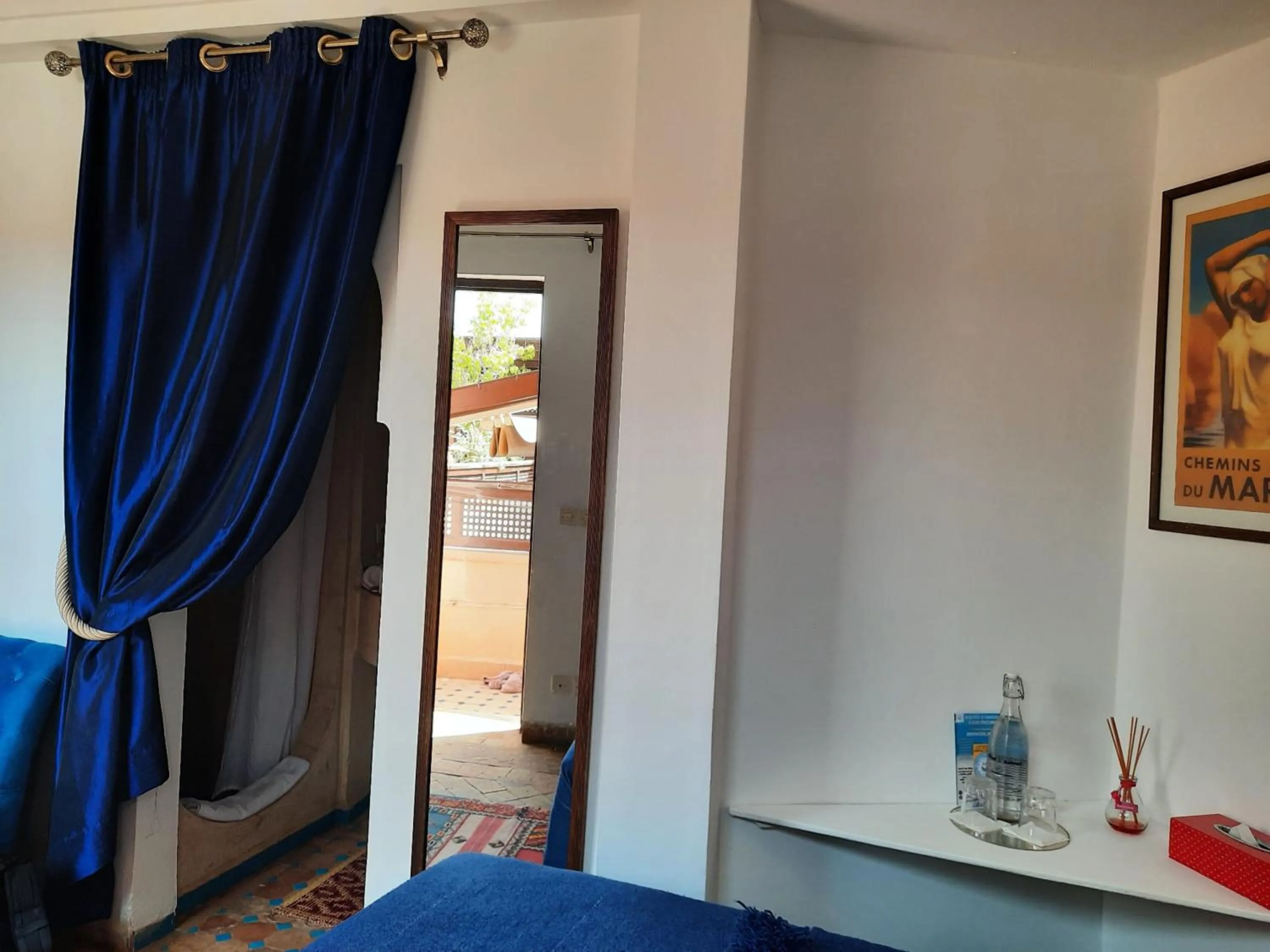 Bedroom, Bed in Riad Aubrac