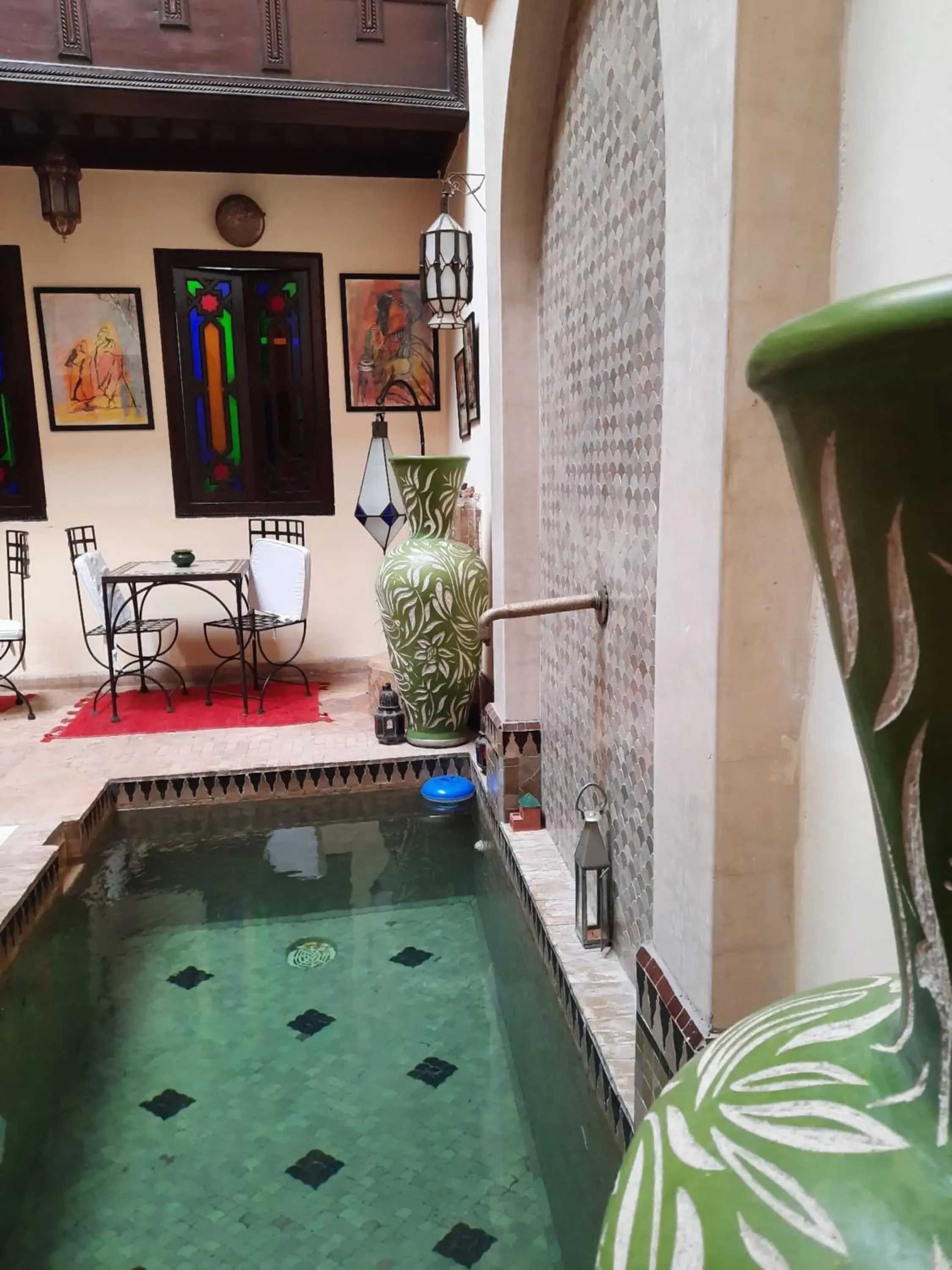 Swimming pool in Riad Aubrac Swimming pool in Riad Aubrac
