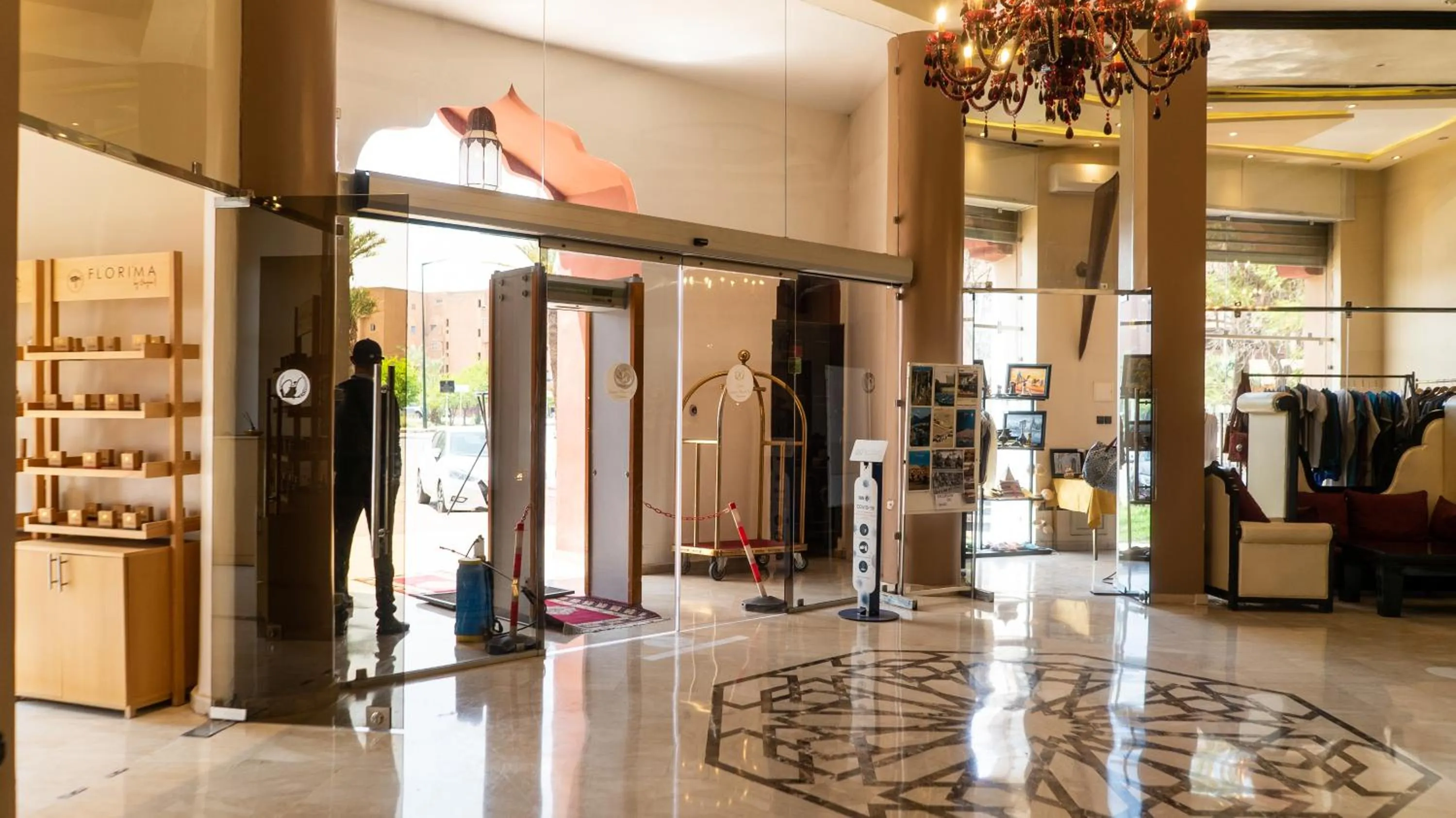 Lobby or reception in Hotel Imperial Plaza & Spa