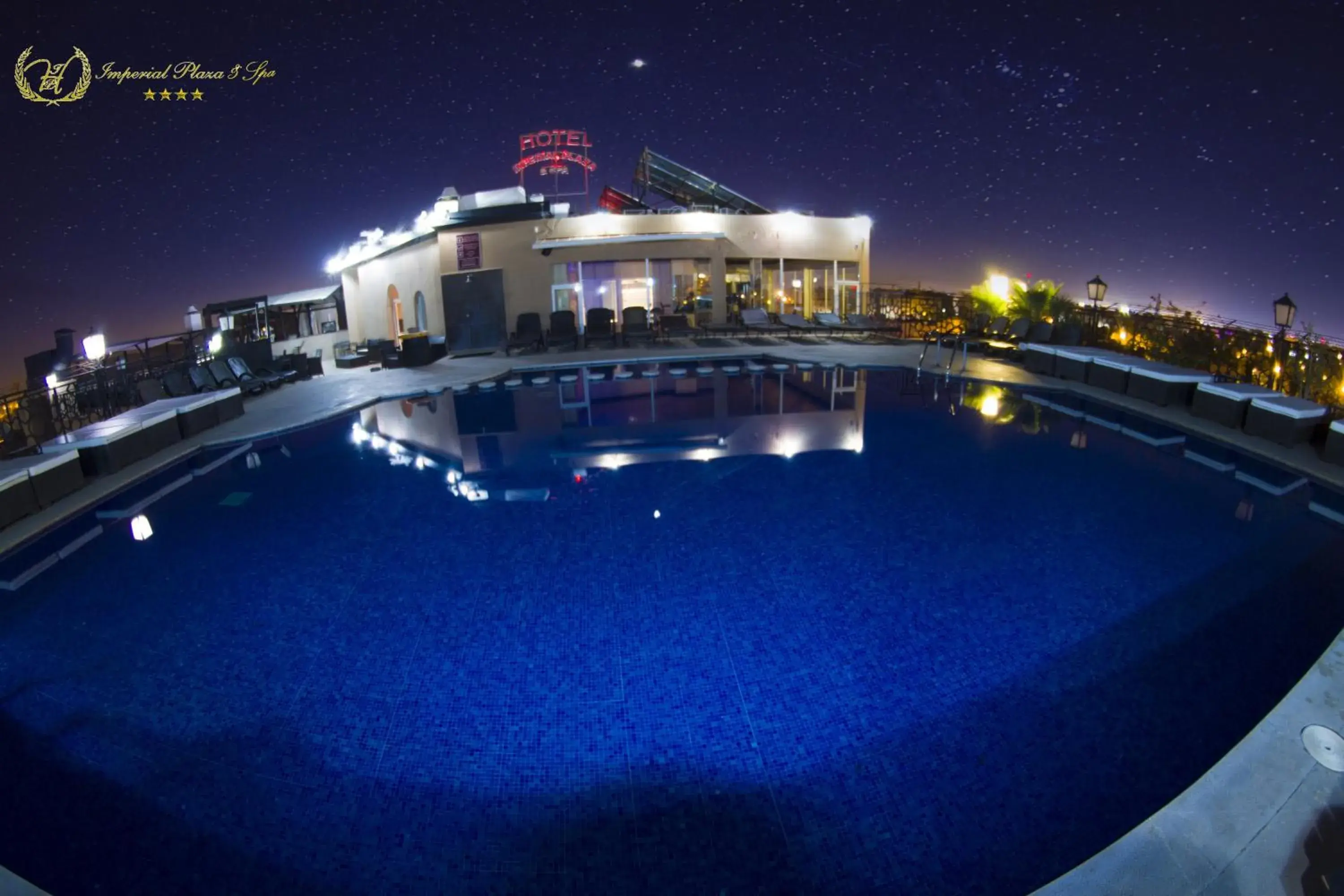 Swimming pool in Hotel Imperial Plaza & Spa Swimming pool in Hotel Imperial Plaza & Spa