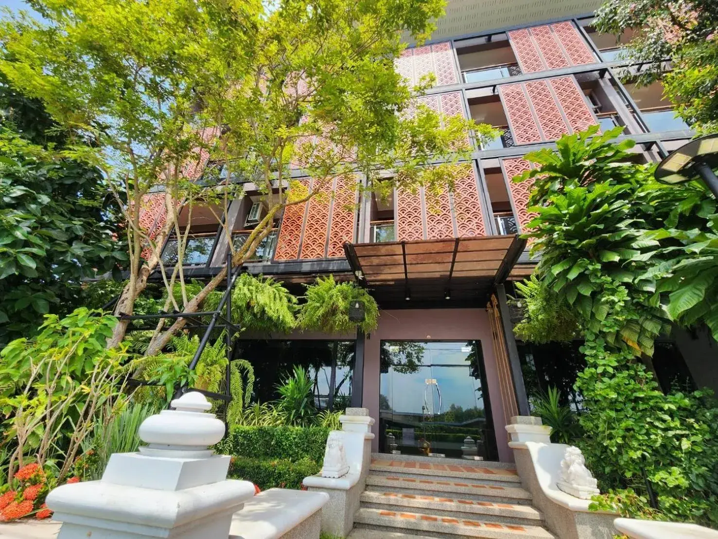 Property building in Alaita Boutique Phuket Property building in Alaita Boutique Phuket