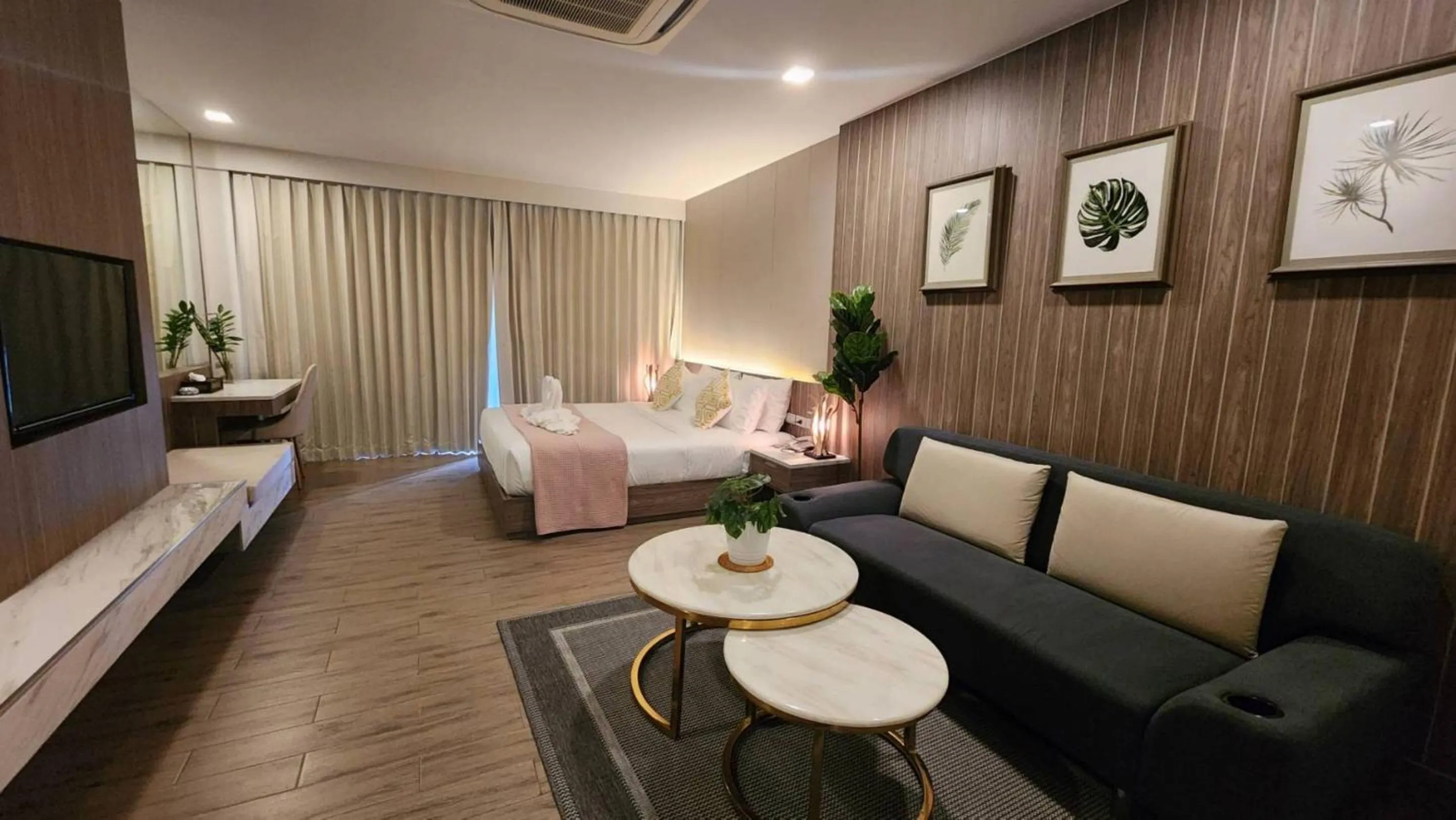 Bed in Alaita Boutique Phuket