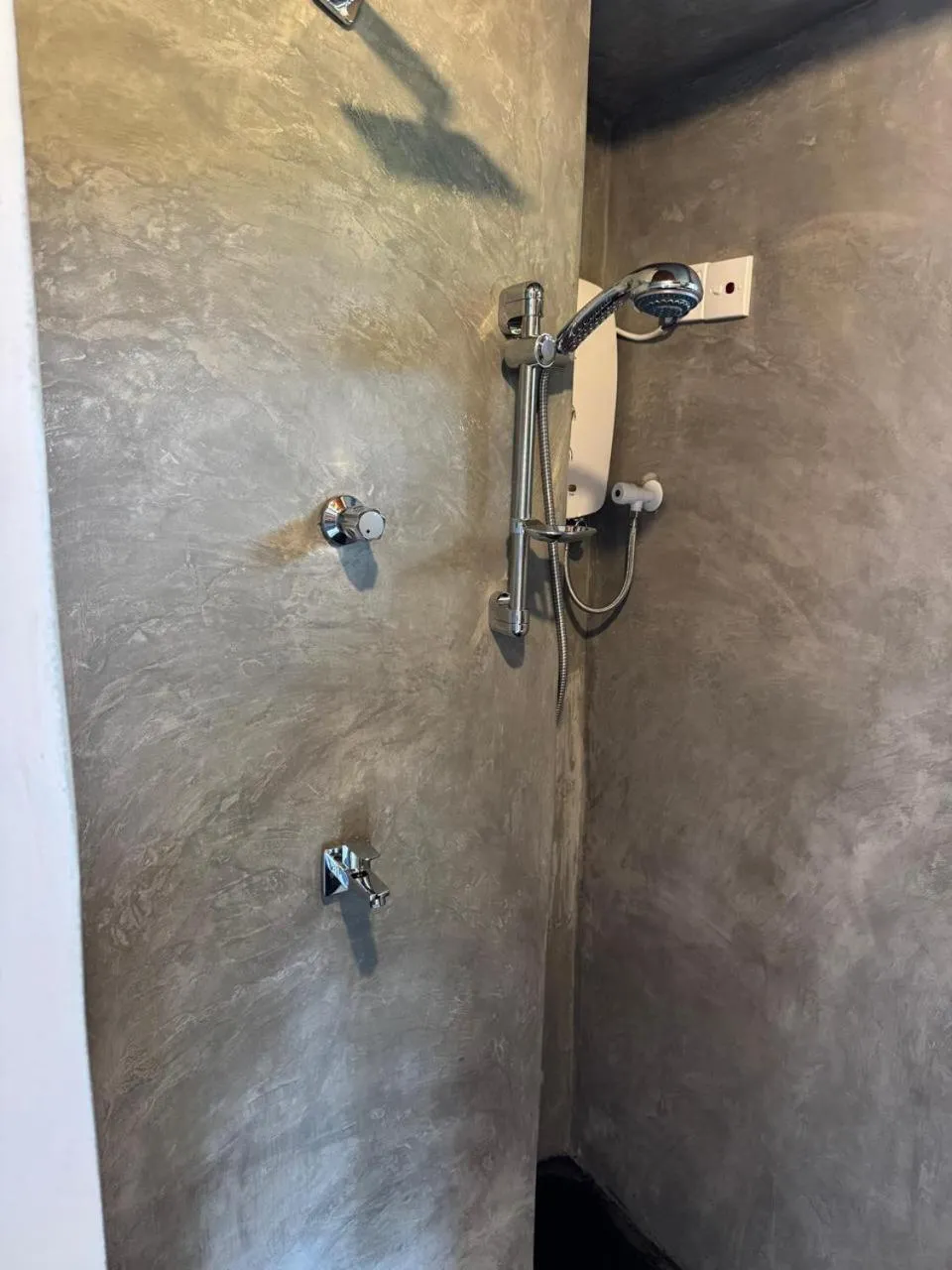 Shower in Steps Garden Resort