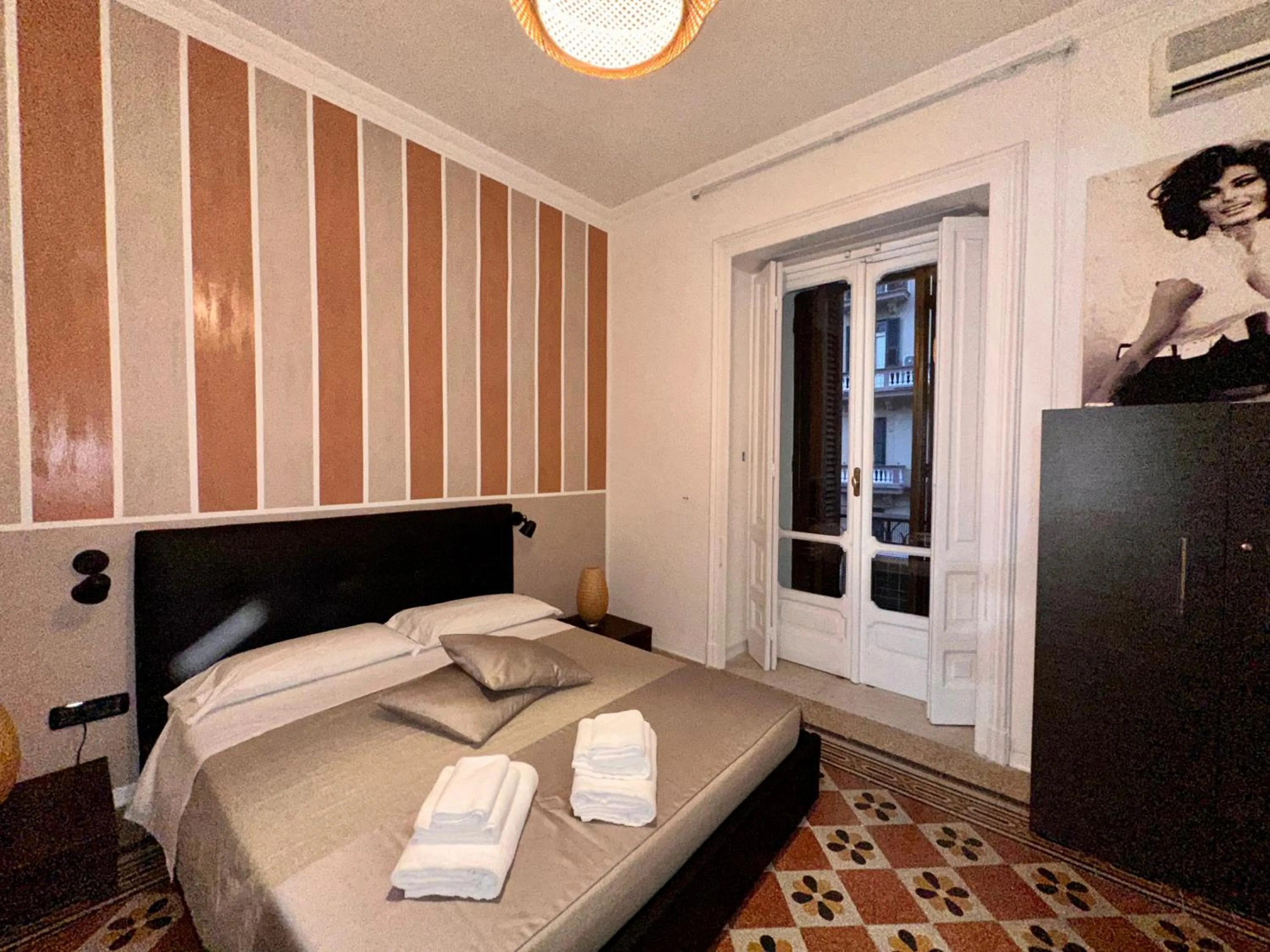 Photo of the whole room, Bed in Mammina Home