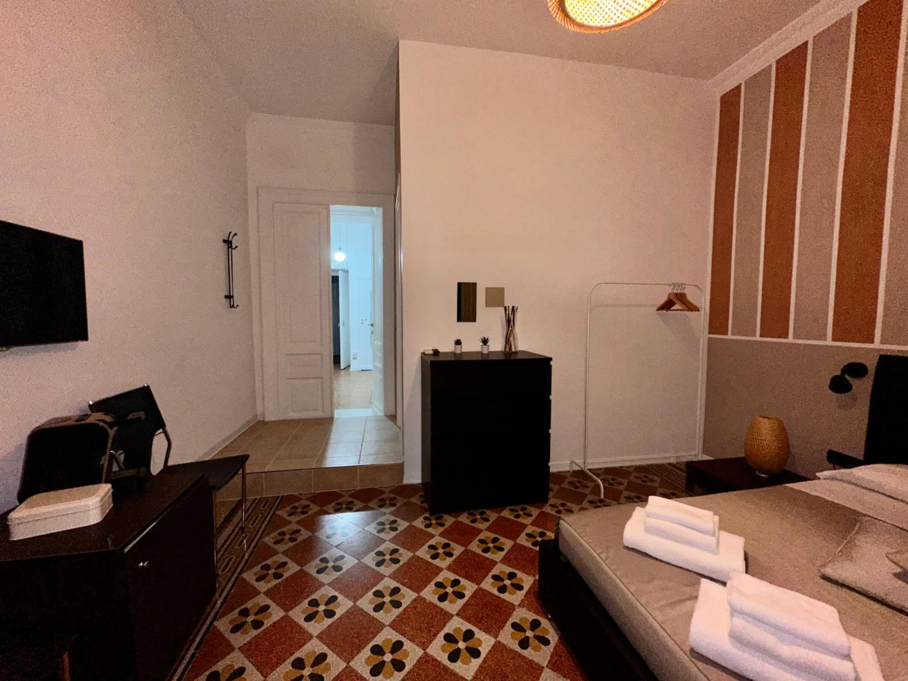 Photo of the whole room, Bed in Mammina Home