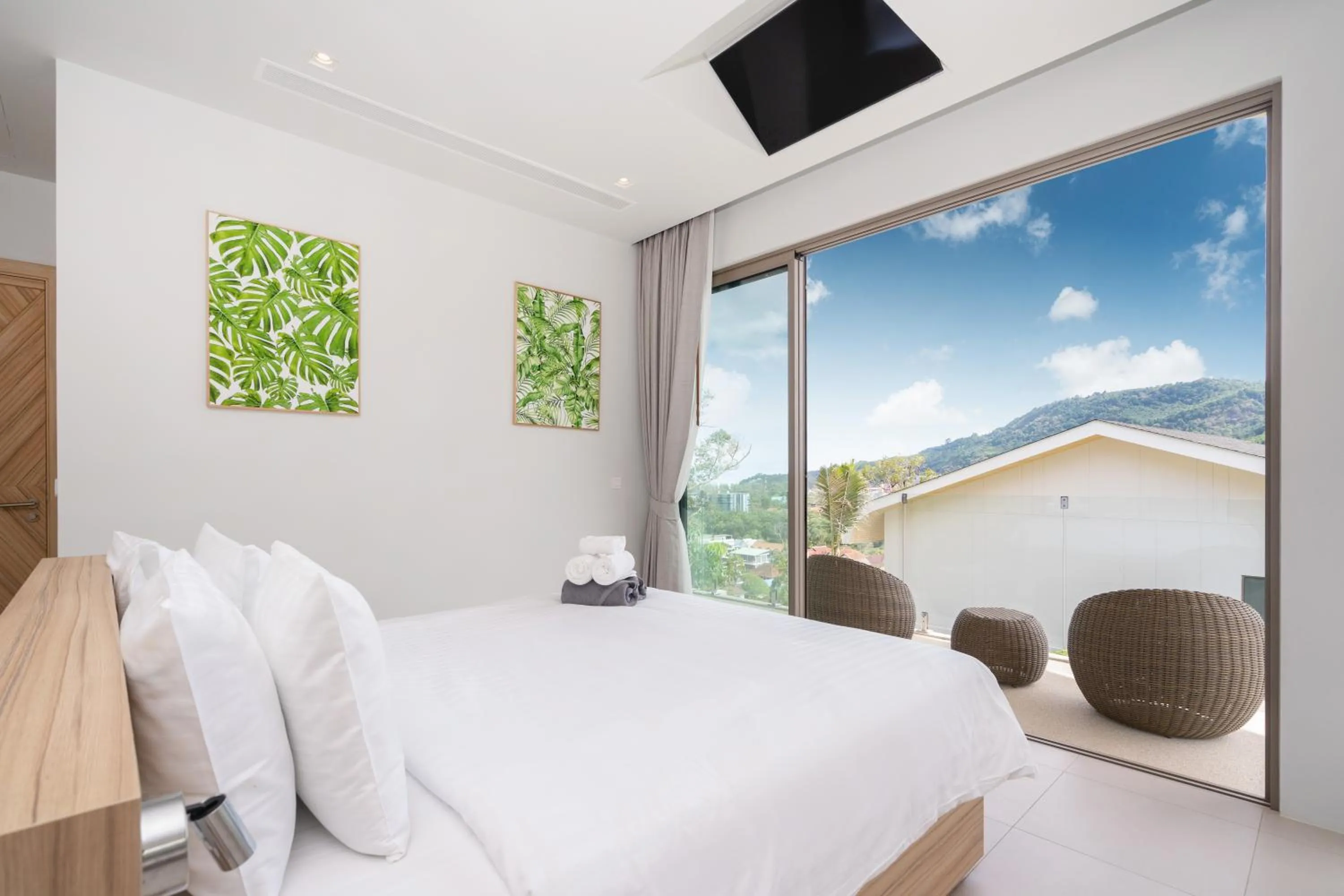 Bedroom, Bed in Himmapana Villas - Hills