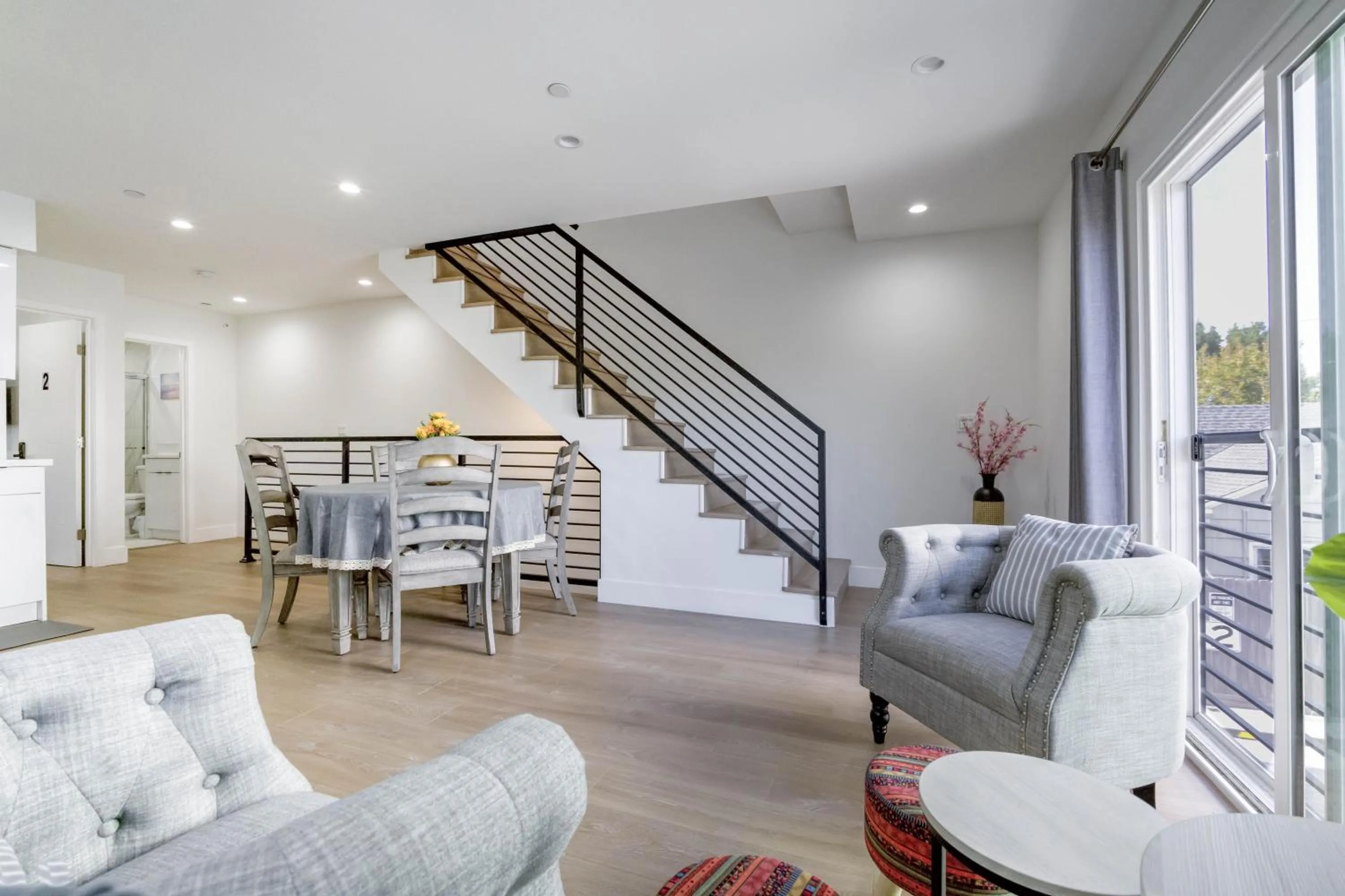 Living room in Modern Apartment in Studio City