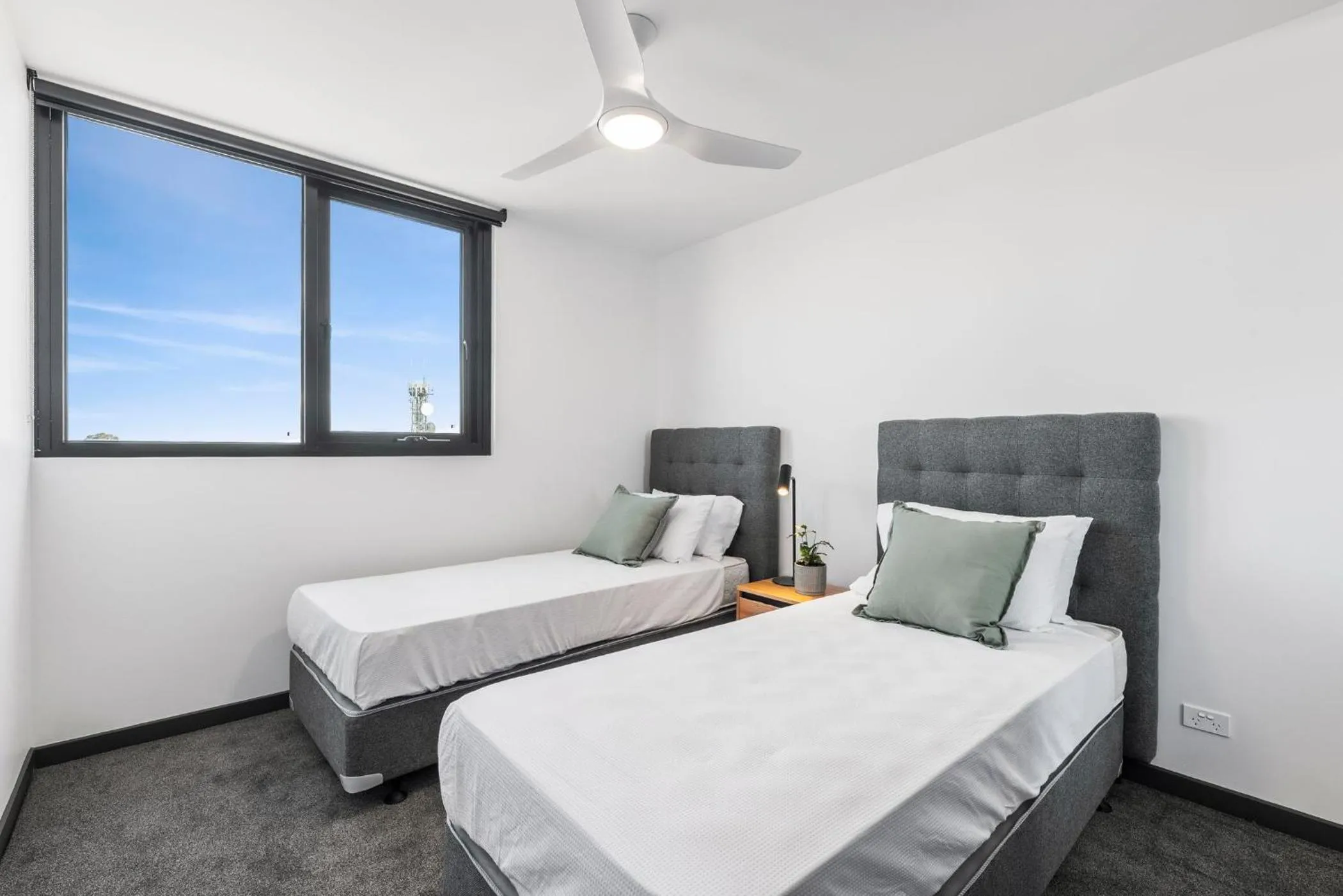 Bedroom, Bed in Quest Geelong Central