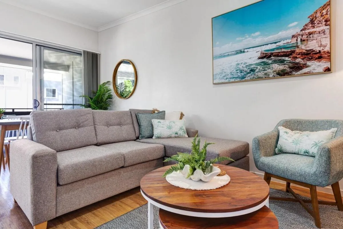 MARJ12- Stylish and Spacious